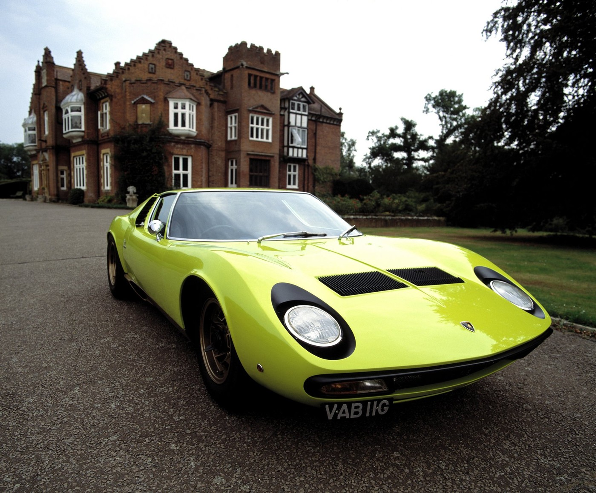 Lamborghini Miura - Vozy Marcella Gandiniho (6/7)