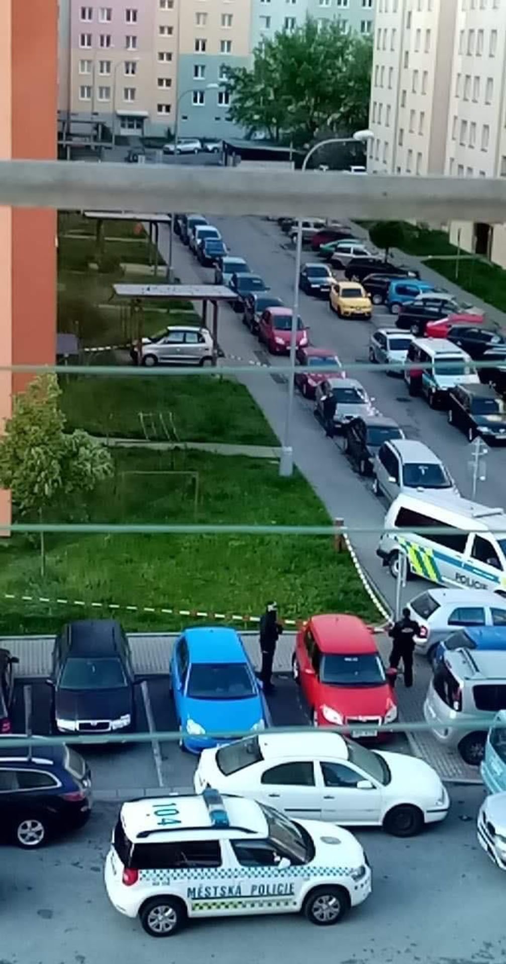 Noční incident na budějovickém sídlišti Máj - 1 - GALERIE: Rvačka na českobudějovickém sídlišti Máj (3/3)