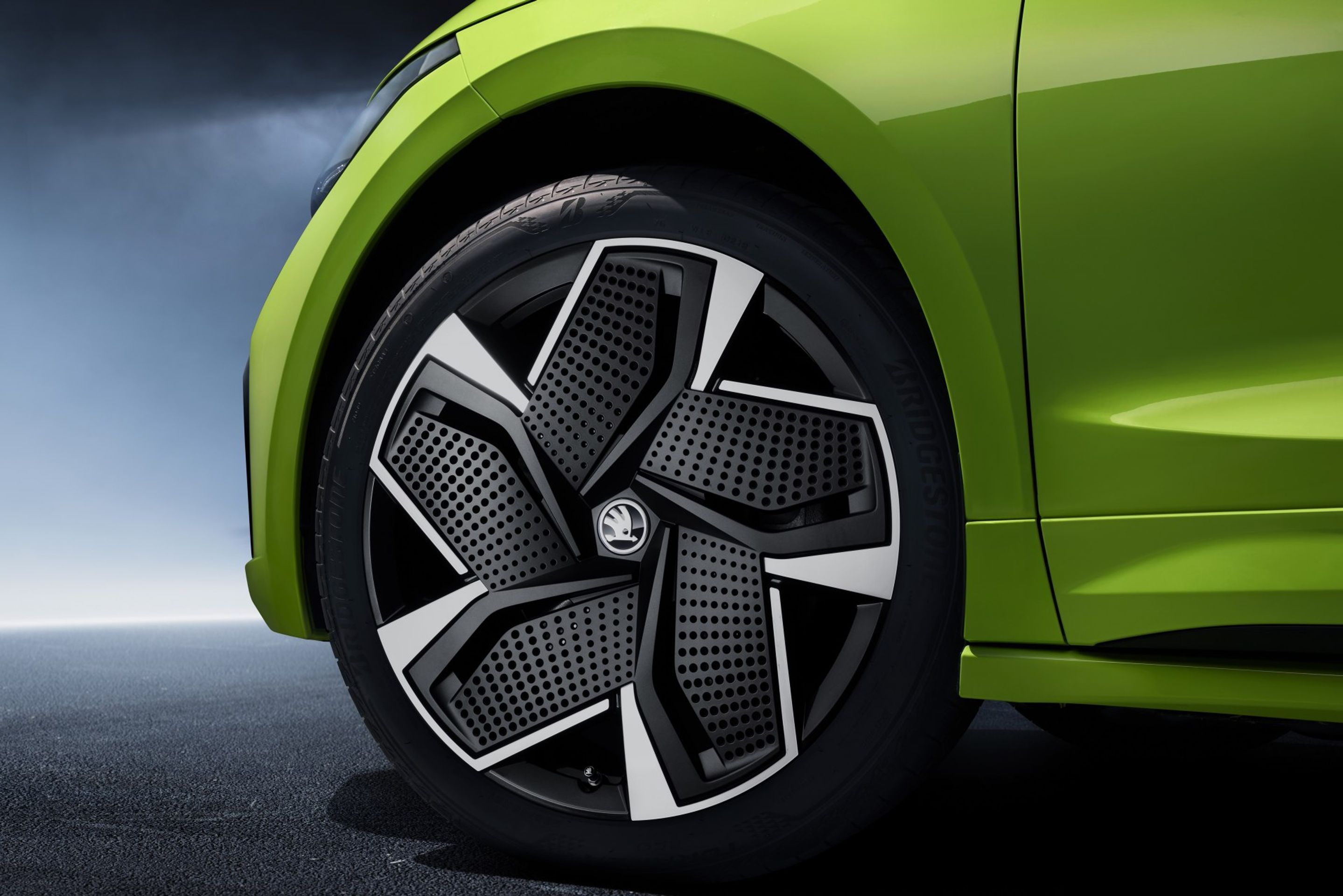 Škoda Enyaq Coupé RS iV - Elektromobil Škoda Enyaq Coupé ve sportovní verzi RS (15/16)