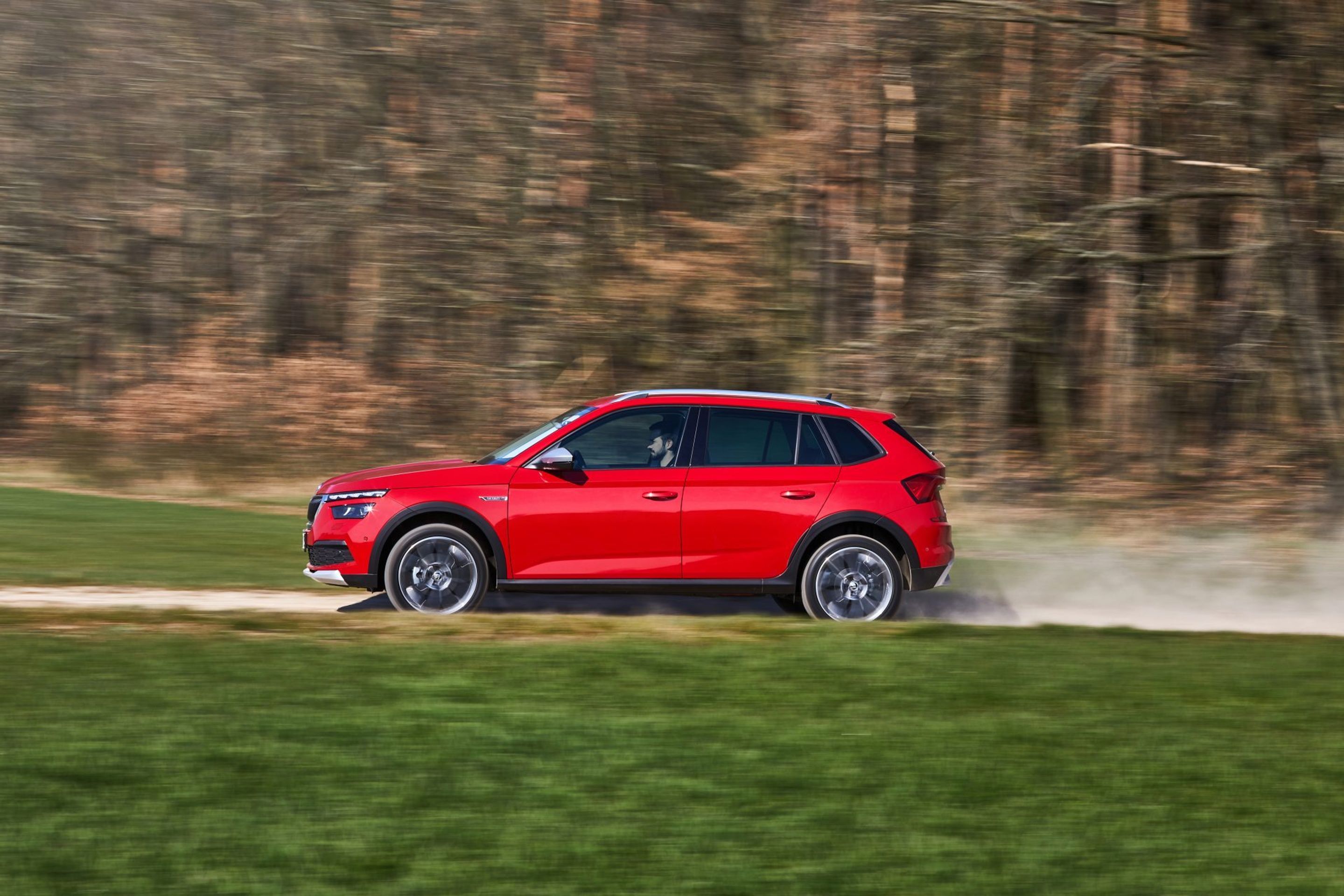 Škoda Kamiq Scoutline - 27 - Fotogalerie: Škodovka ukázala Kamiq v 'chalupářské' verzi Scoutline (18/19)
