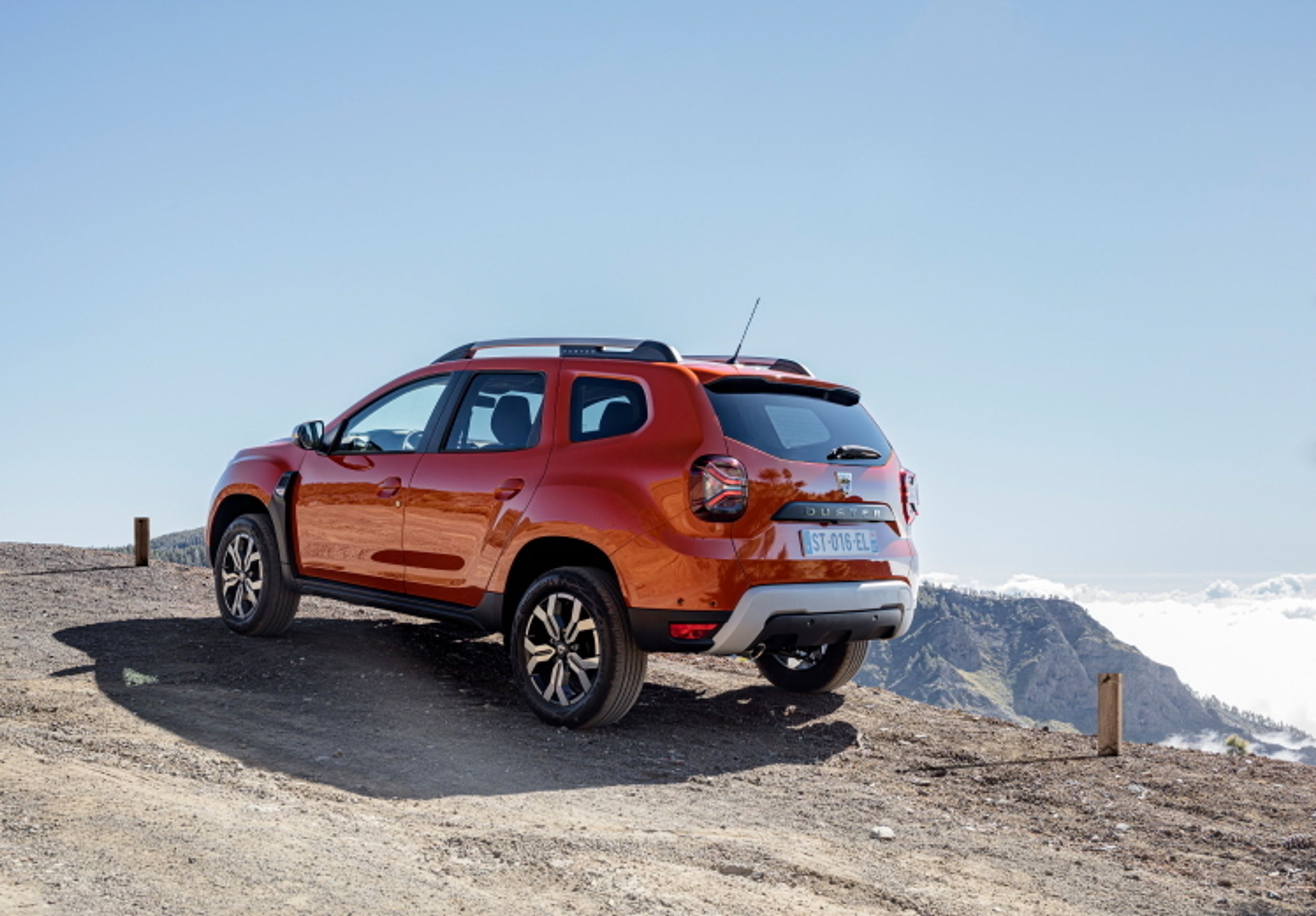 Dacia Duster - 20 - Fotogalerie: Dacia Duster prošla výraznou modernizací (7/16)