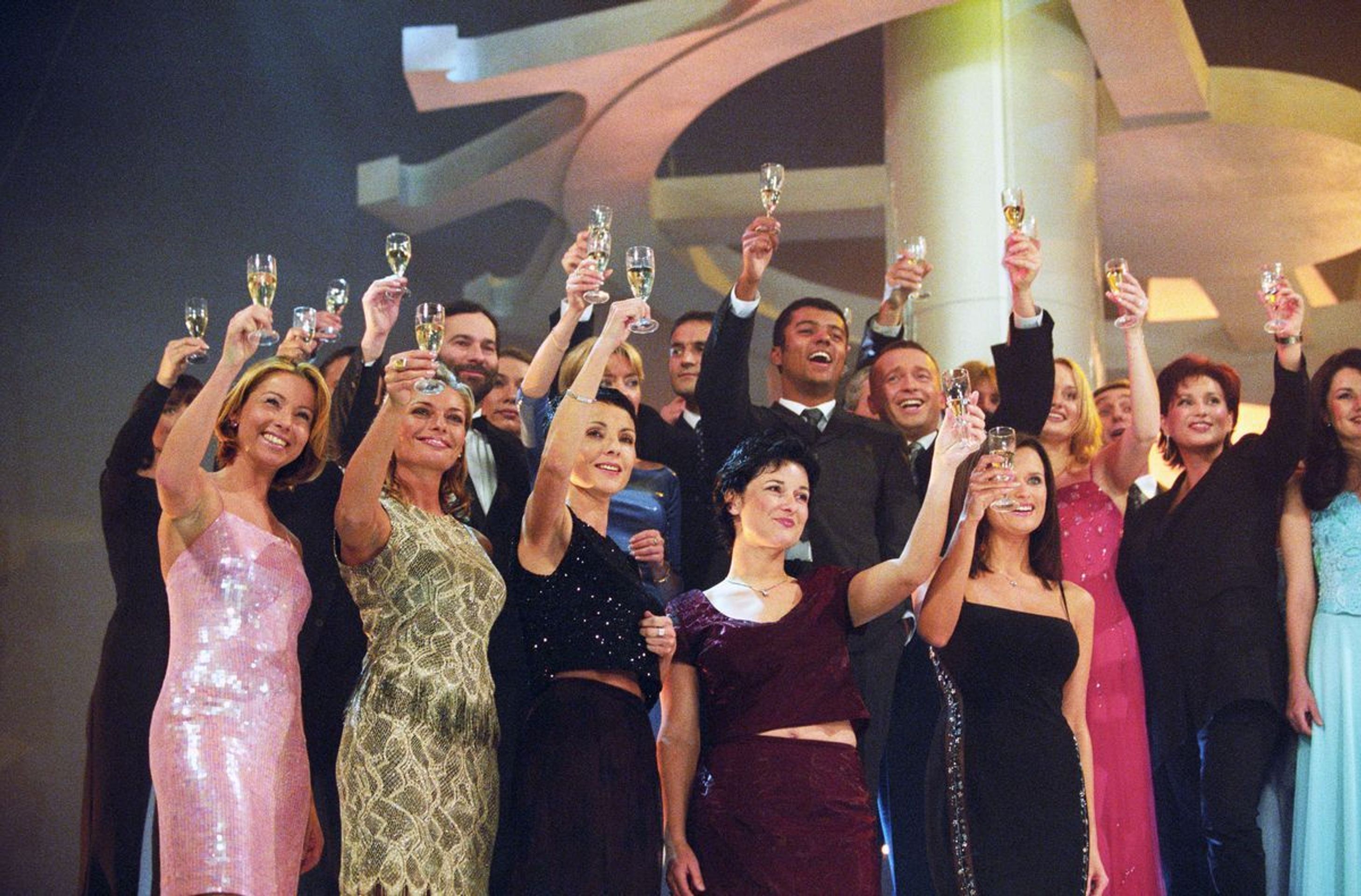 Jak šel čas s Novou - 2001 - 7 - 20 let Novy: 2001 (3/9)