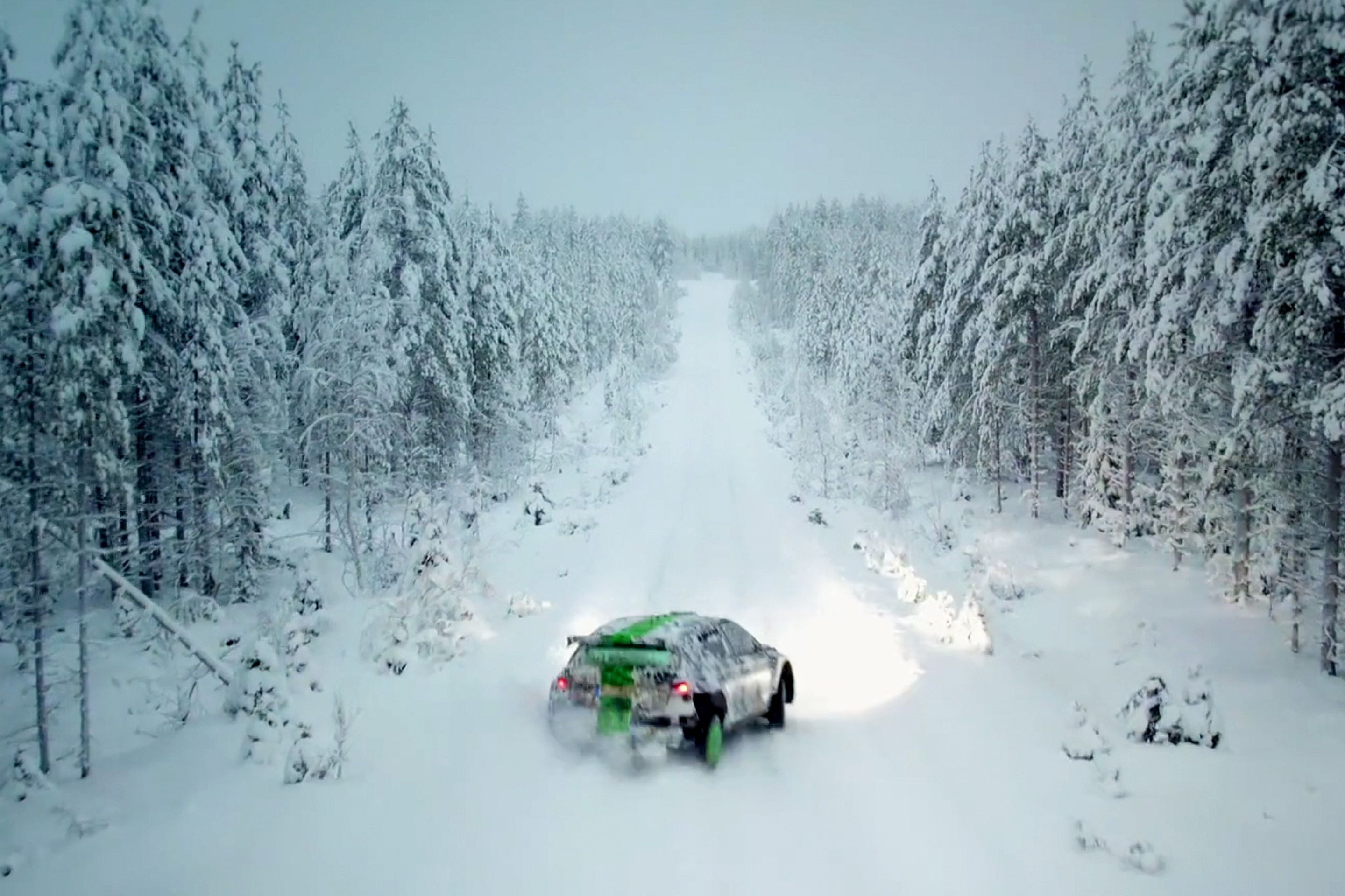 Testování speciálu Fabia Rally2 na severu Finska - Škodovka testovala nový speciál v extrémních podmínkách na severu Finska (7/7)