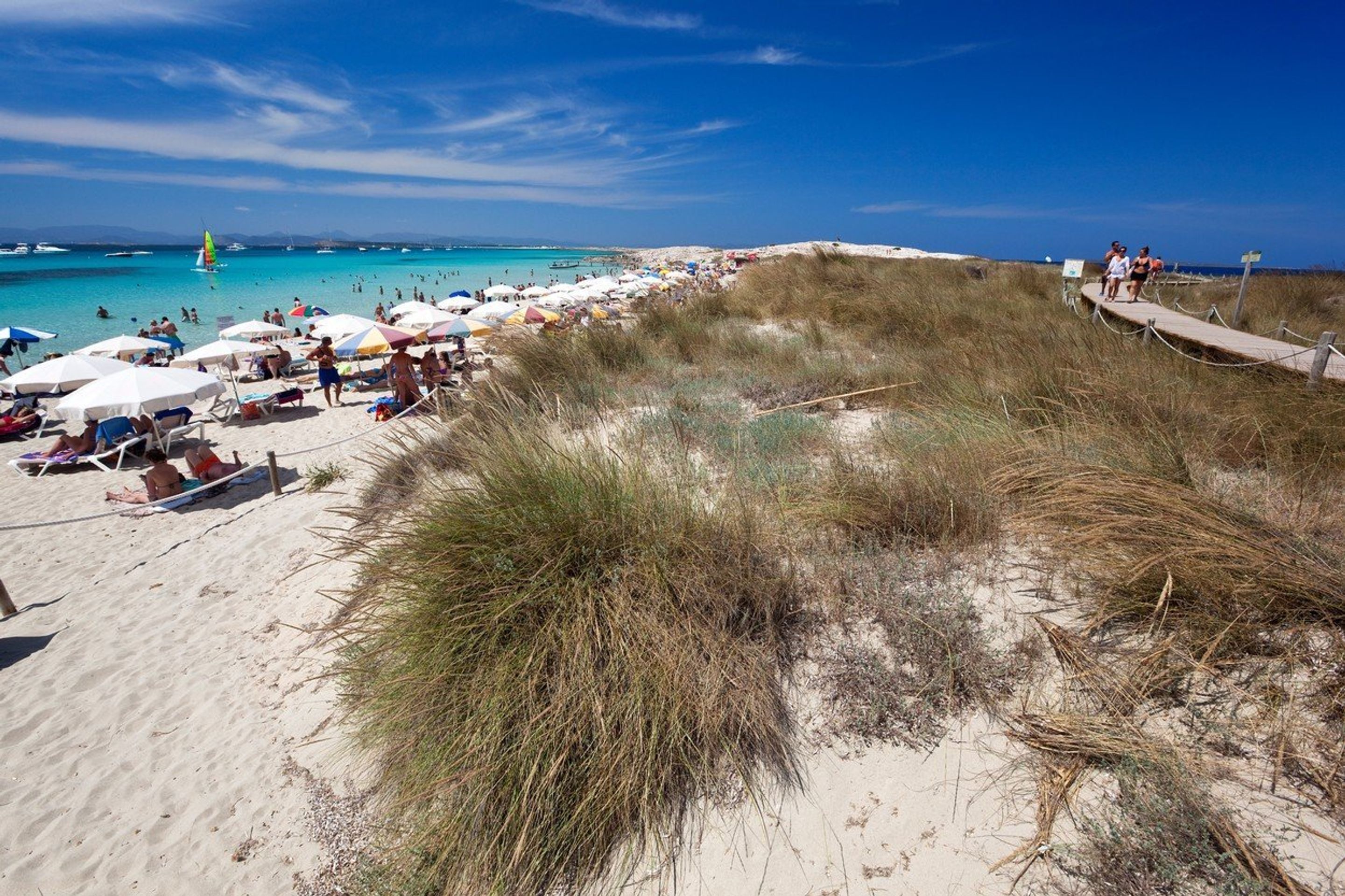 10 nejlepších pláží v Evropě - Playa de Ses Illetes, Formentera, Španělsko - GALERIE: 10 nejlepších pláží v Evropě (9/10)