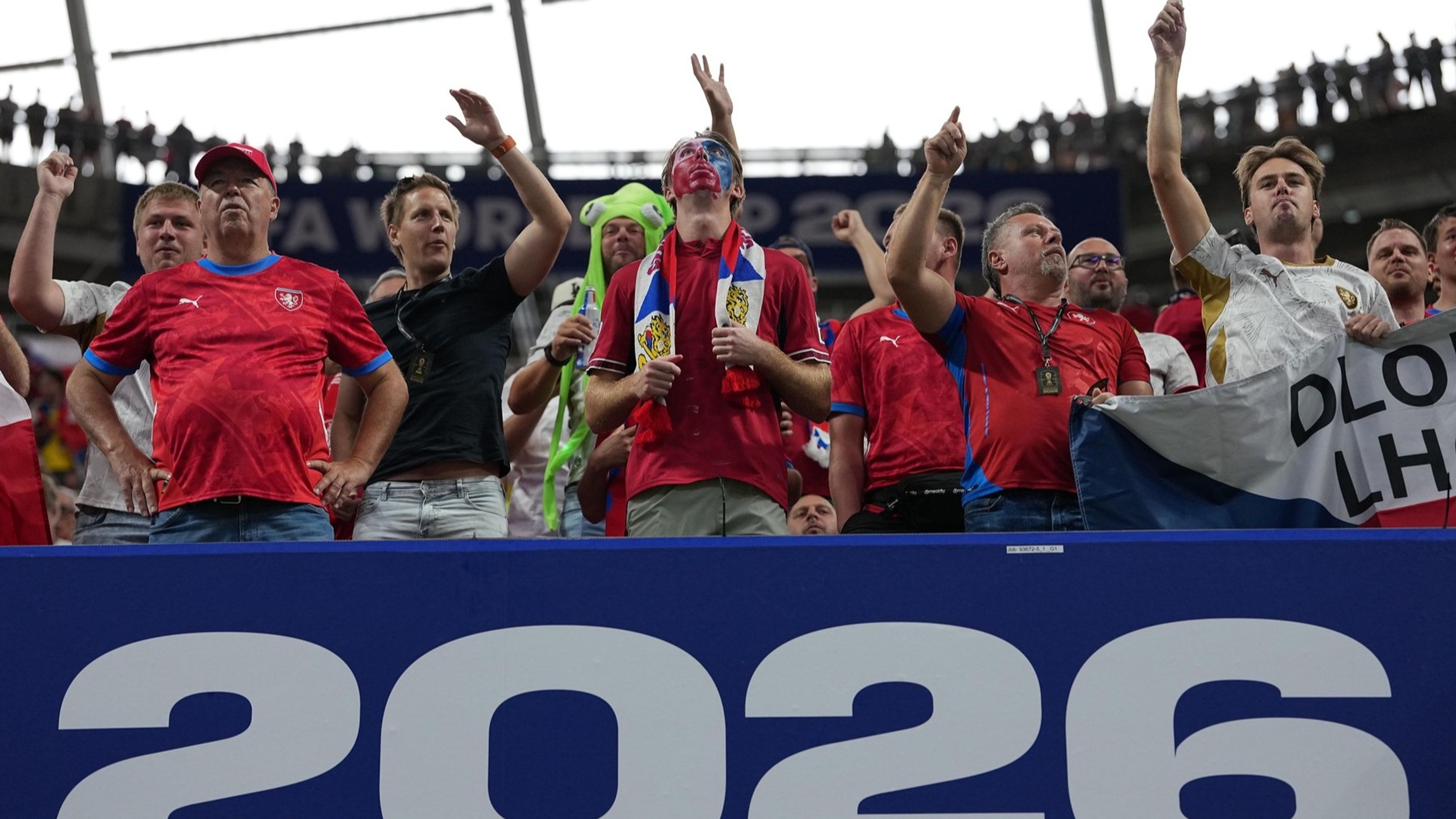 Čeští fanoušci na stadionu v americké Atlantě - Česko – Jihoafrická republika (13/14)