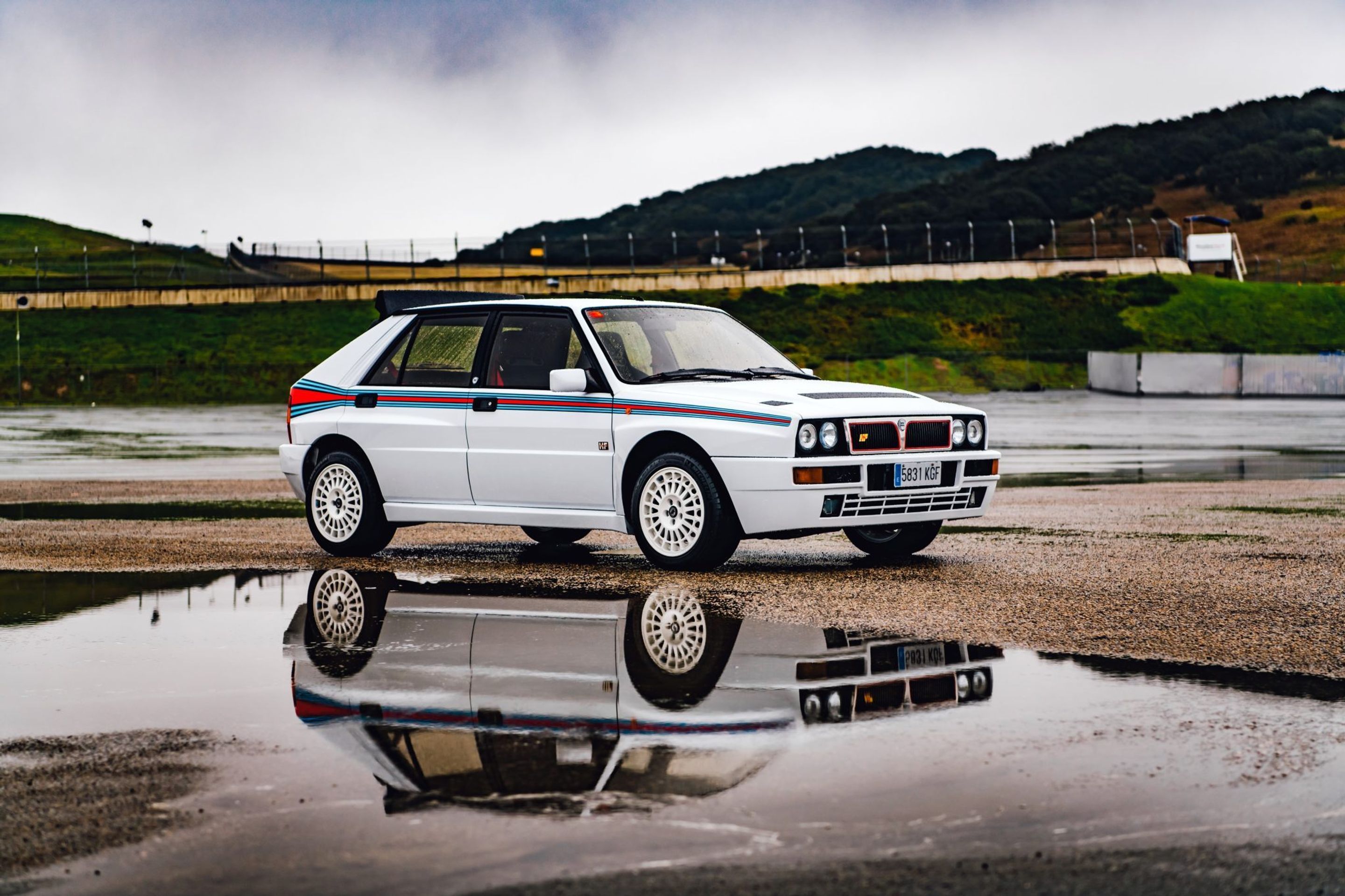 Lancia Delta Integrale Martini 5 Evoluzione - 31 - Fotogalerie: Skoro třicet let stará, ale pořád krásná Lancia Delta (20/20)