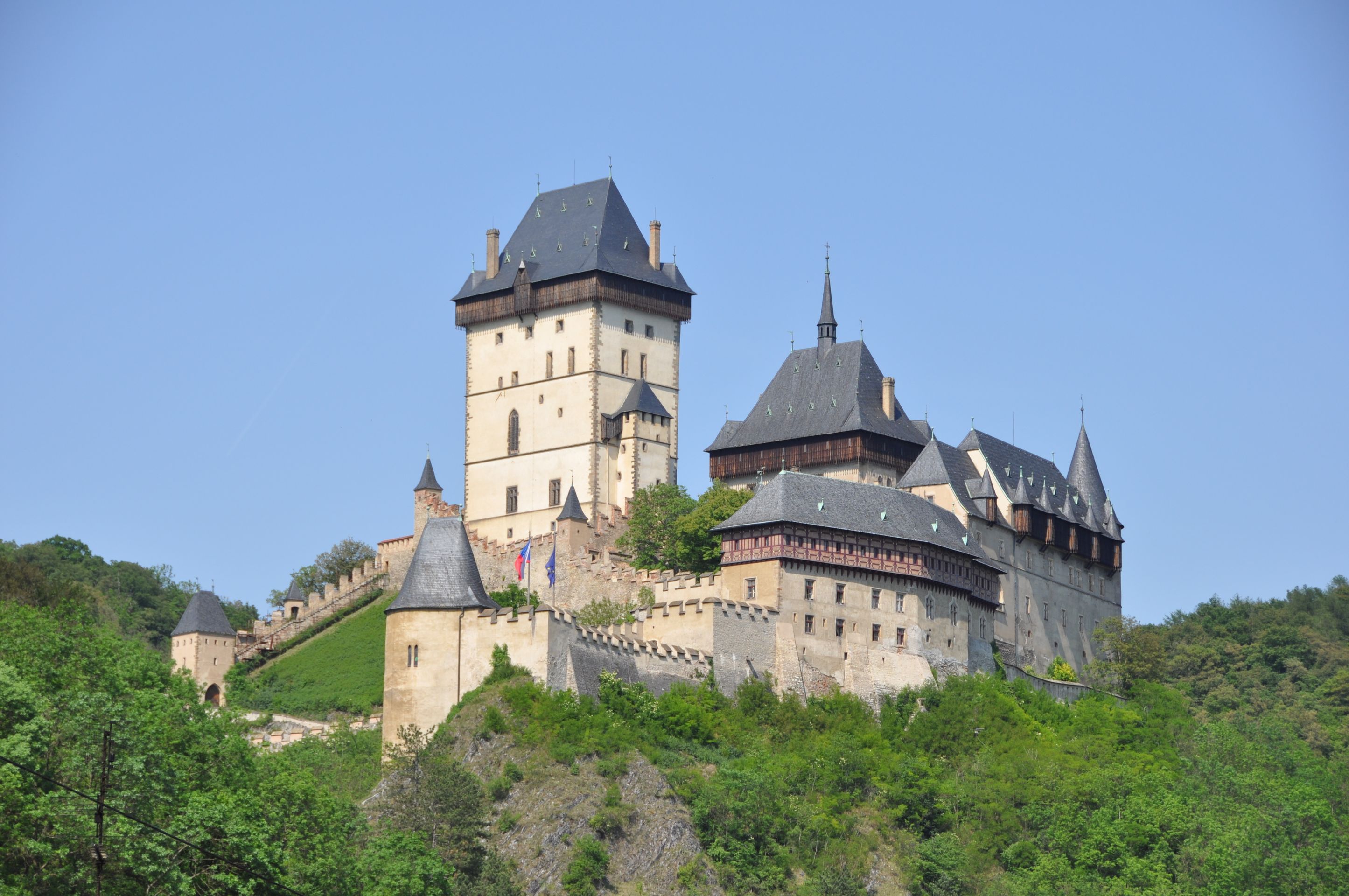 Karlštejn - Nejoceňovanější české hrady a zámky (7/12)