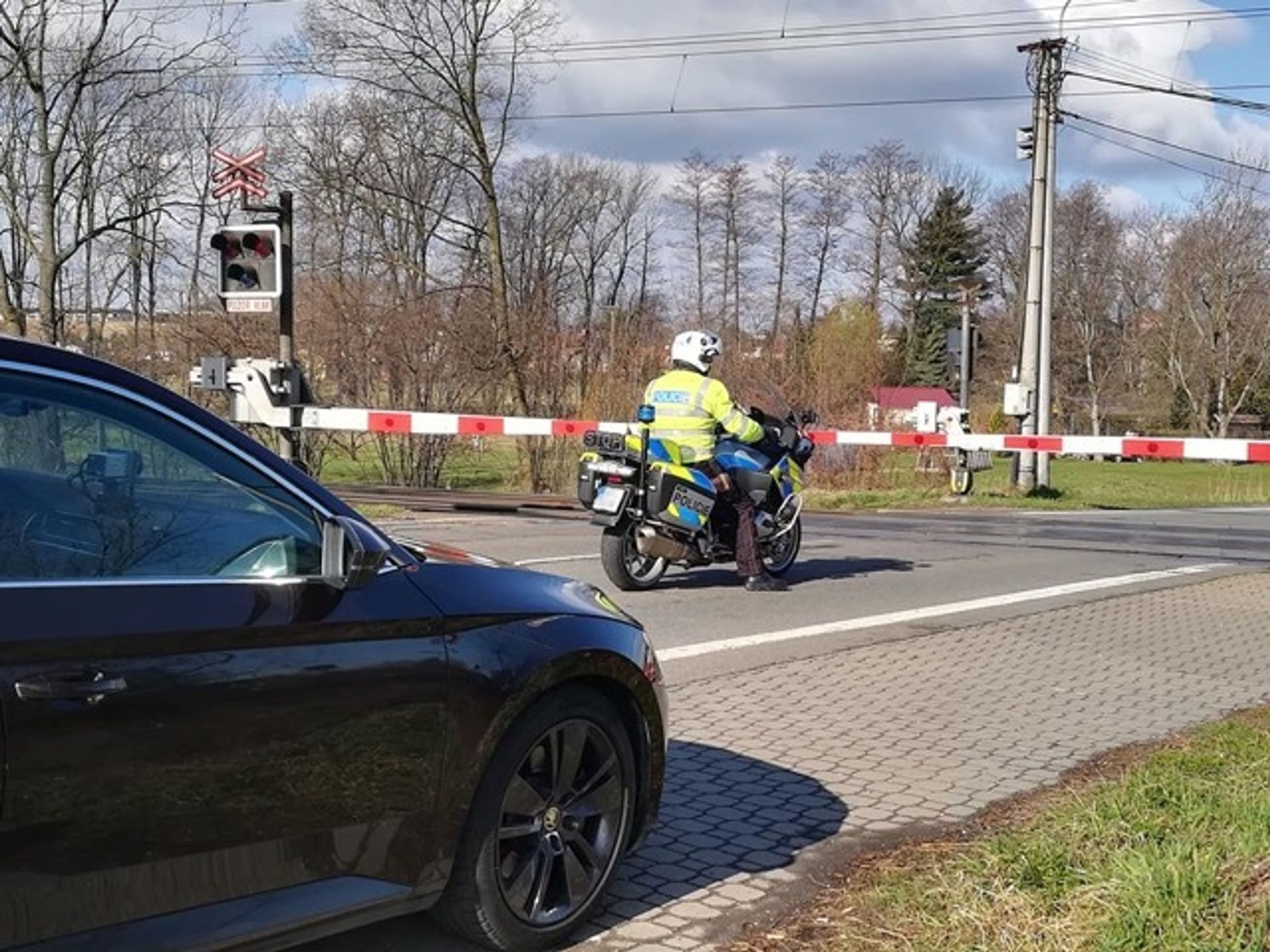 Policejní akce na železničních přejezdech - 9 - Fotogalerie: Policejní zátah na přejezdech (2/5)