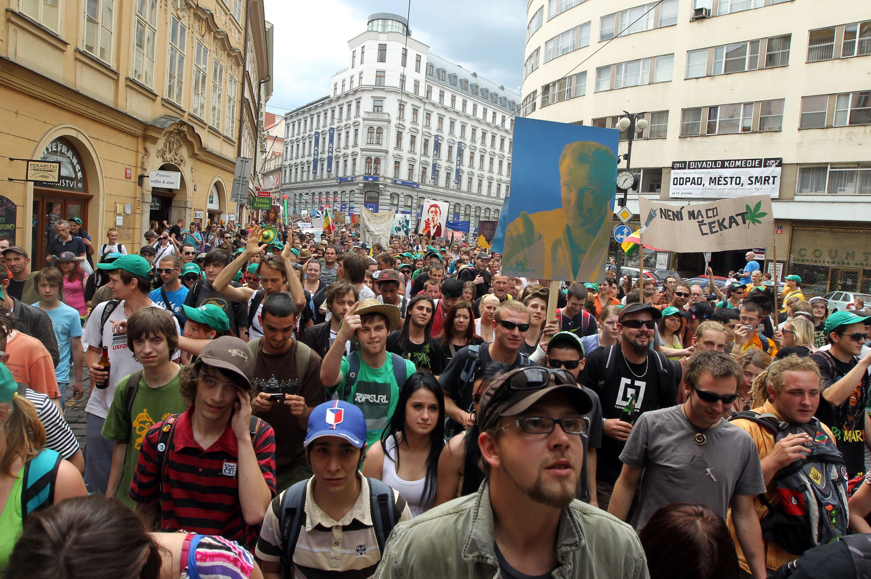Million marihuana march 2012 - foto - 12 - Million marihuana march 2012 - foto (8/16)