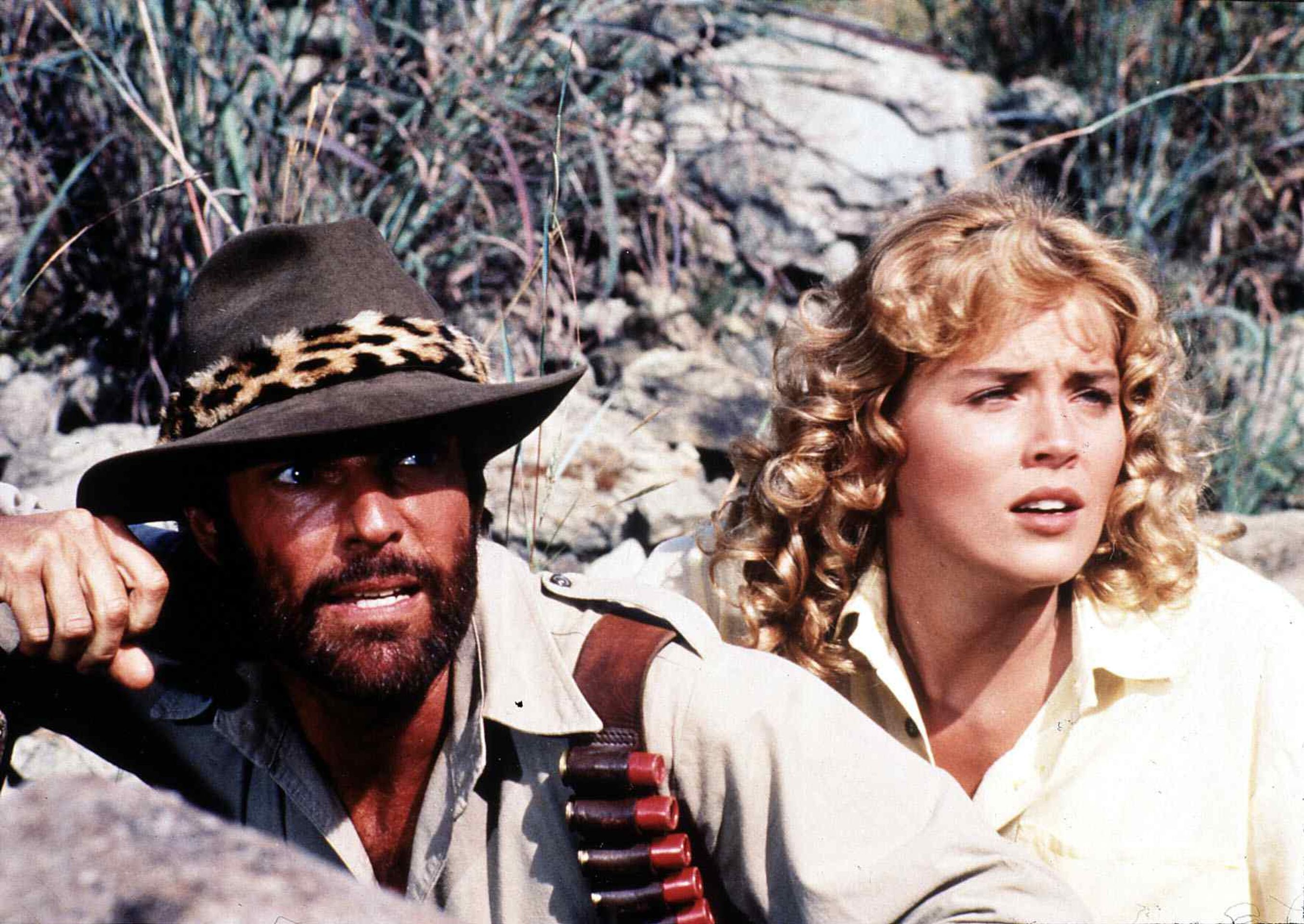 Richard Chamberlain a Sharon Stone ve filmu Doly krále Šalamouna, 1985 - Richard Chamberlain (1/5)