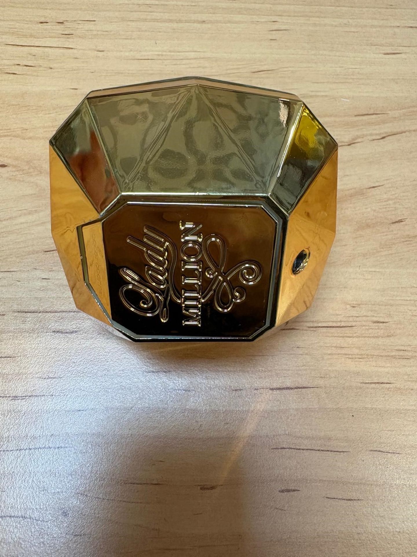 Parfém Lady MILLION Paco Rabbane - Nebezpečná kosmetika (6/21)