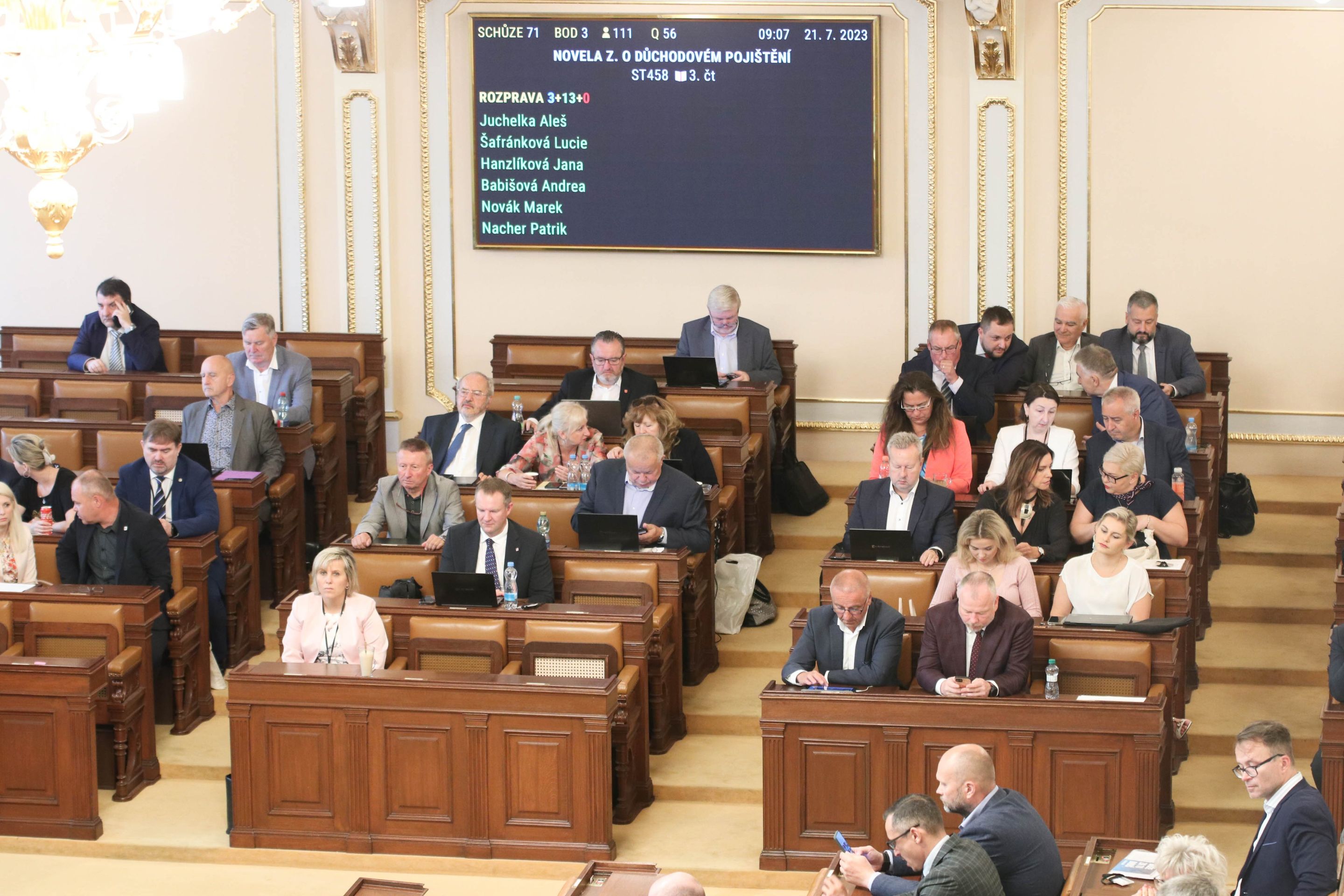 Poslanecká sněmovna - Schůze v Poslanecké sněmovně (5/5)