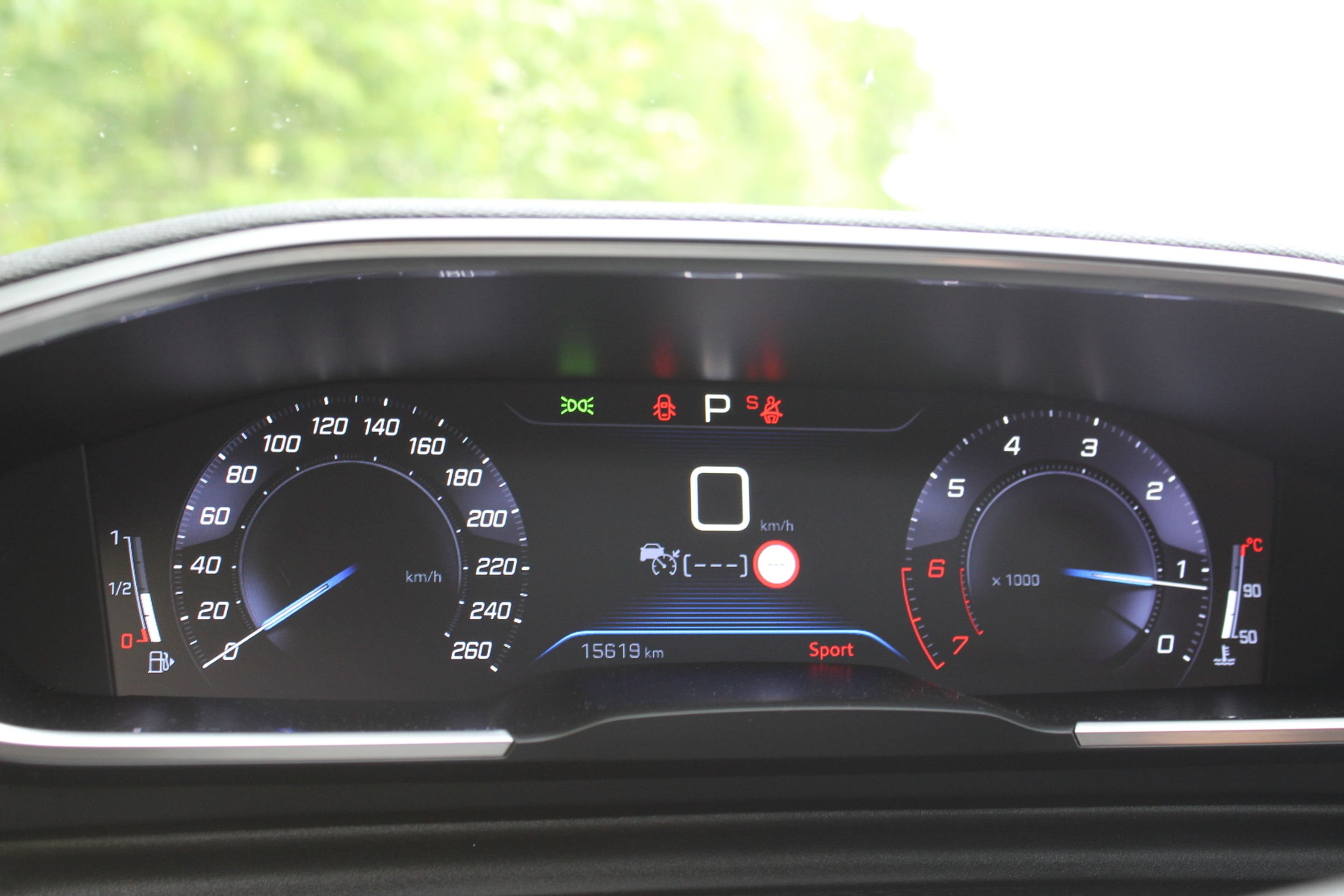 Peugeot 508 - 32 - Fotogalerie: Liftback Peugeot 508 (28/34)