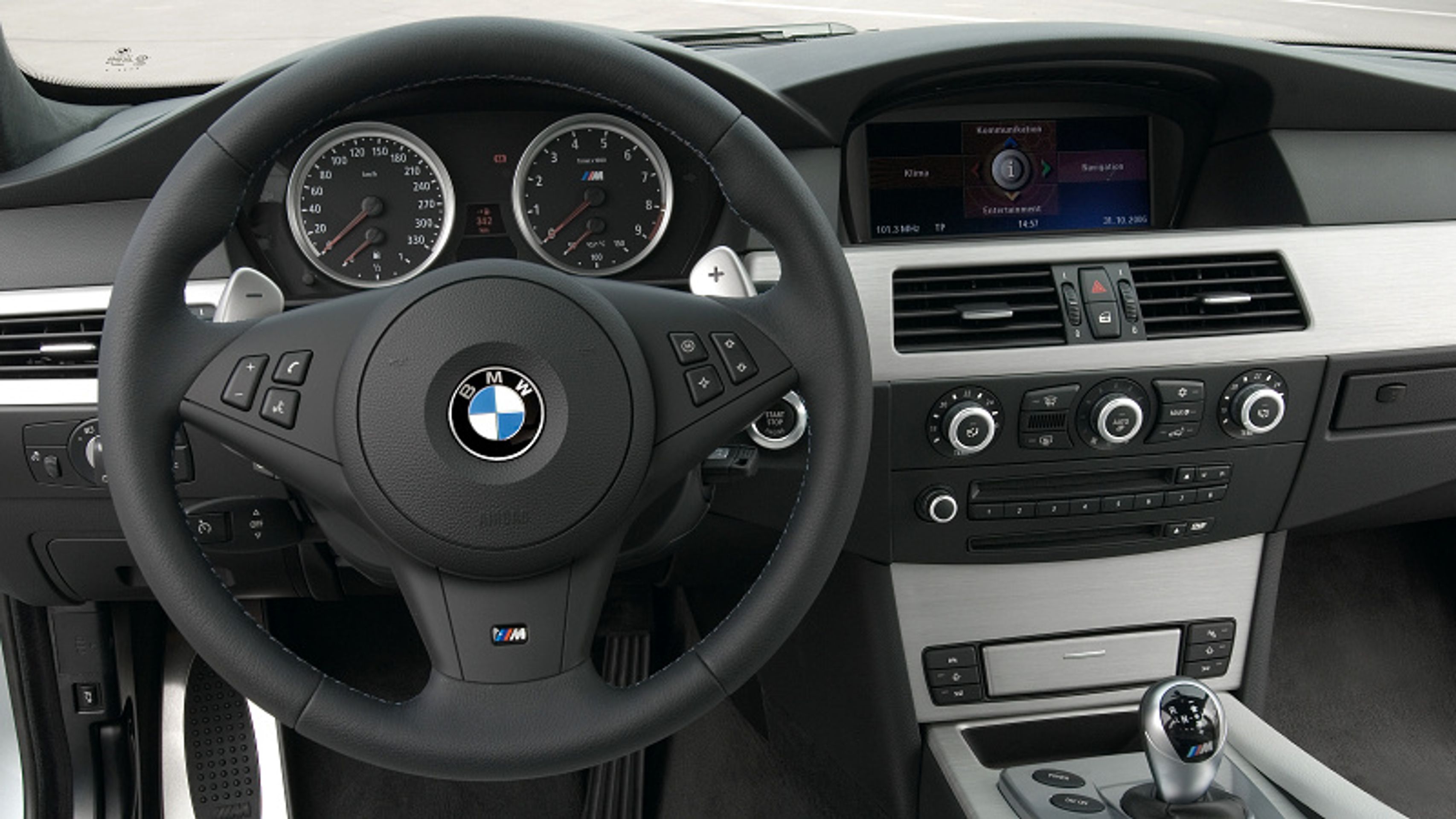 BMW M5 - 9 - Galerie BMW M5 (9/9)
