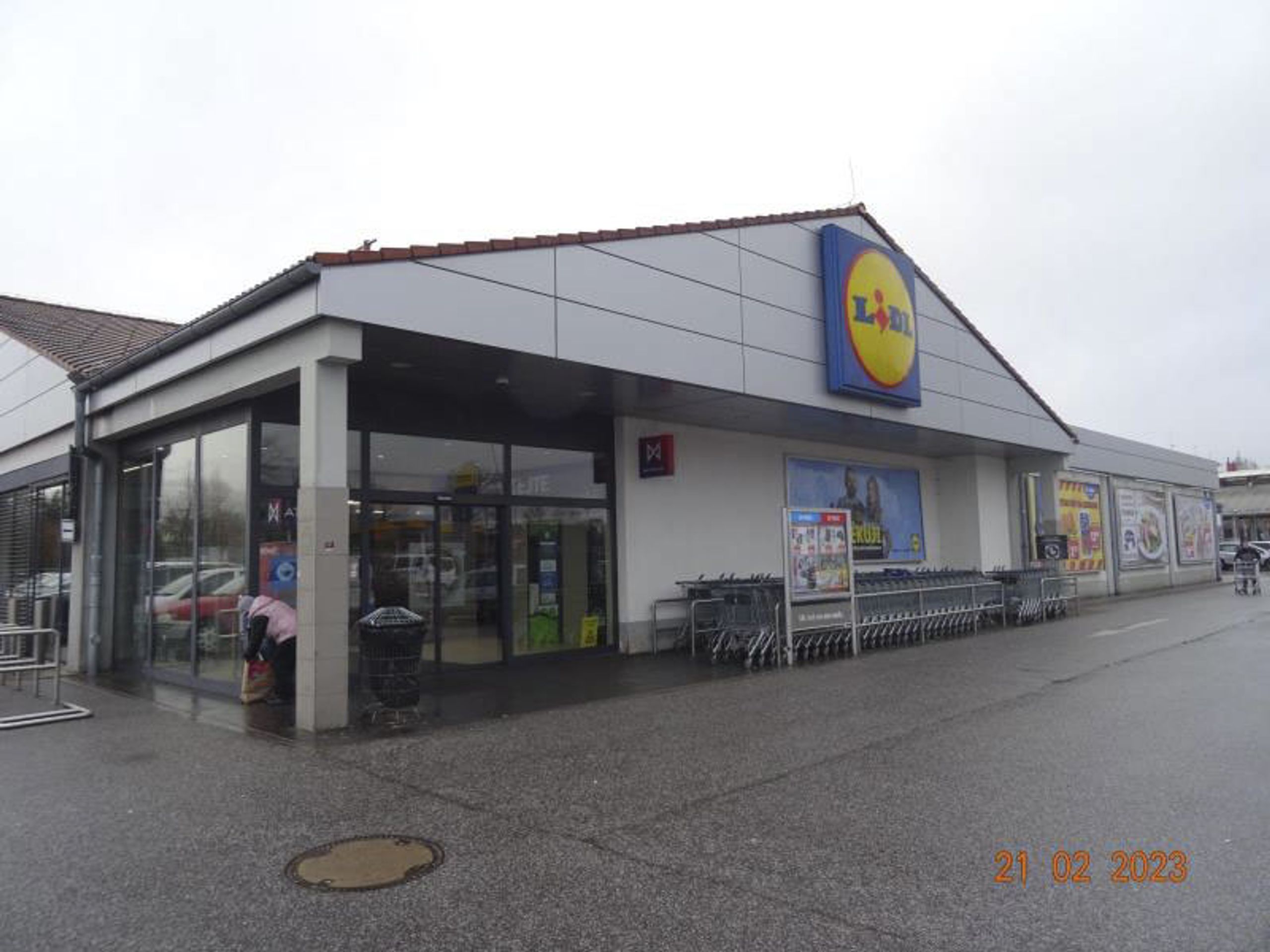 Uzavřená provozovna Lidl (5) - Uzavřená provozovna Lidl (1/12)