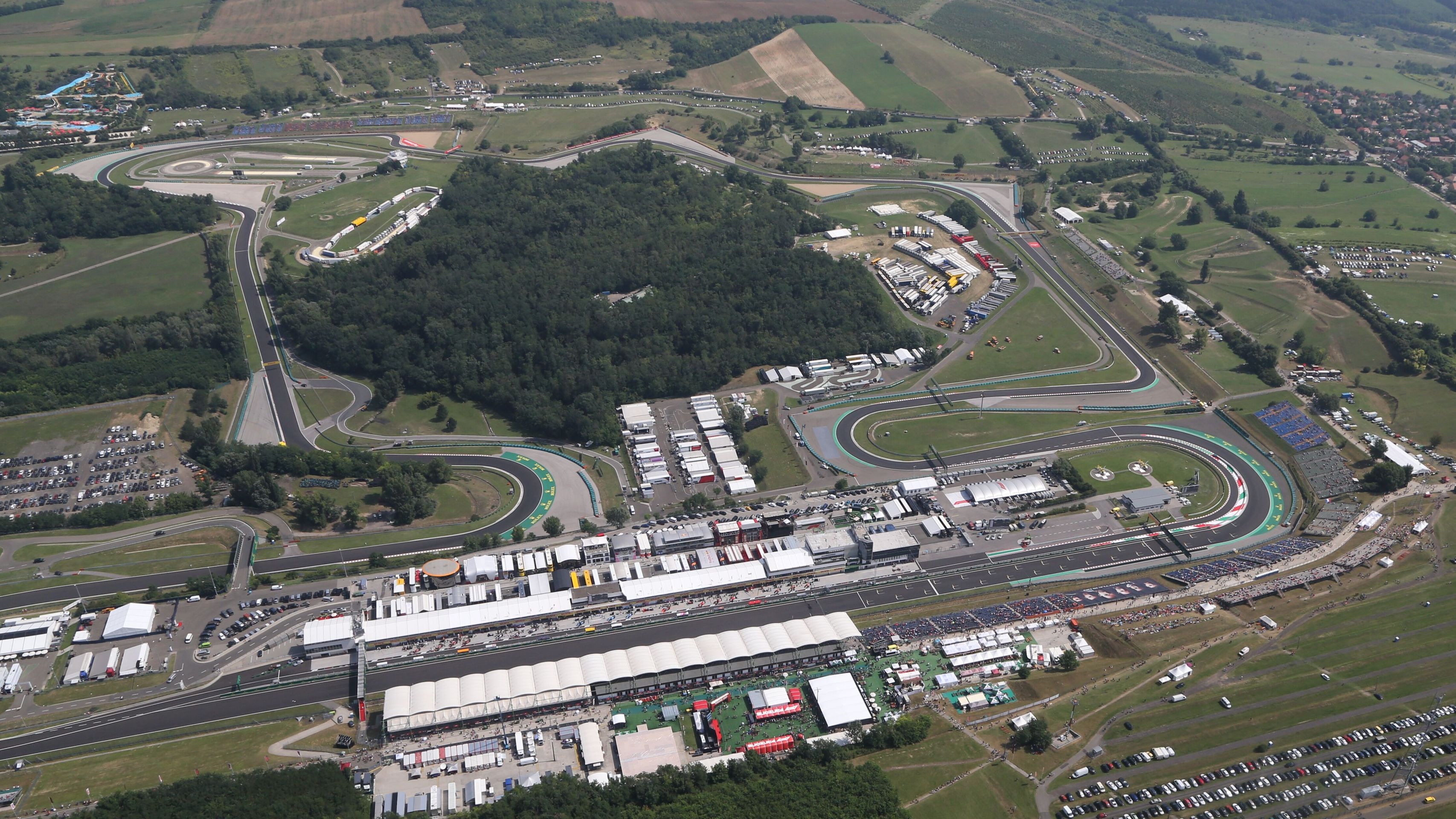 Letecký pohled na okruh Hungaroring v Maďarsku - Okruh Hungaroring v Maďarsku (3/3)