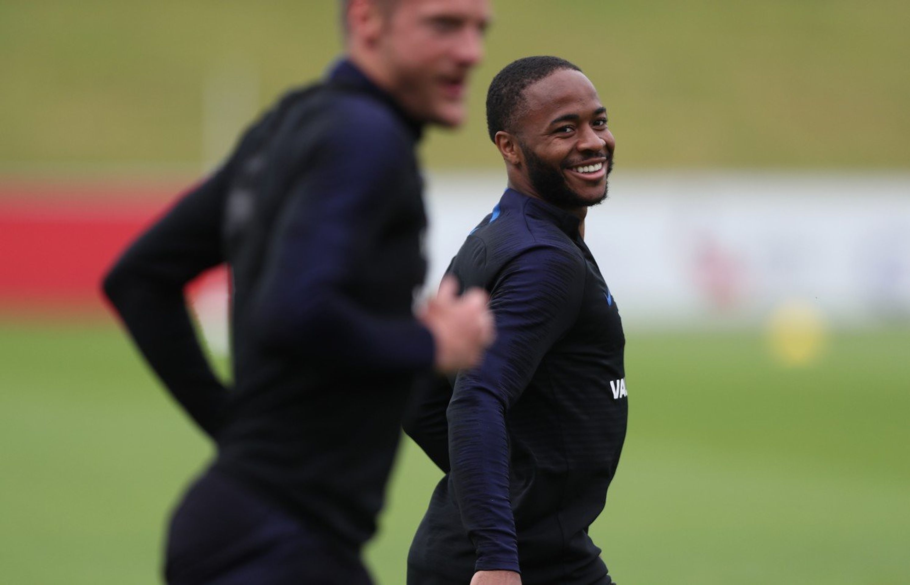Raheem Sterling - GALERIE: Fotbalista anglické reprezentace šokoval tetováním (3/4)