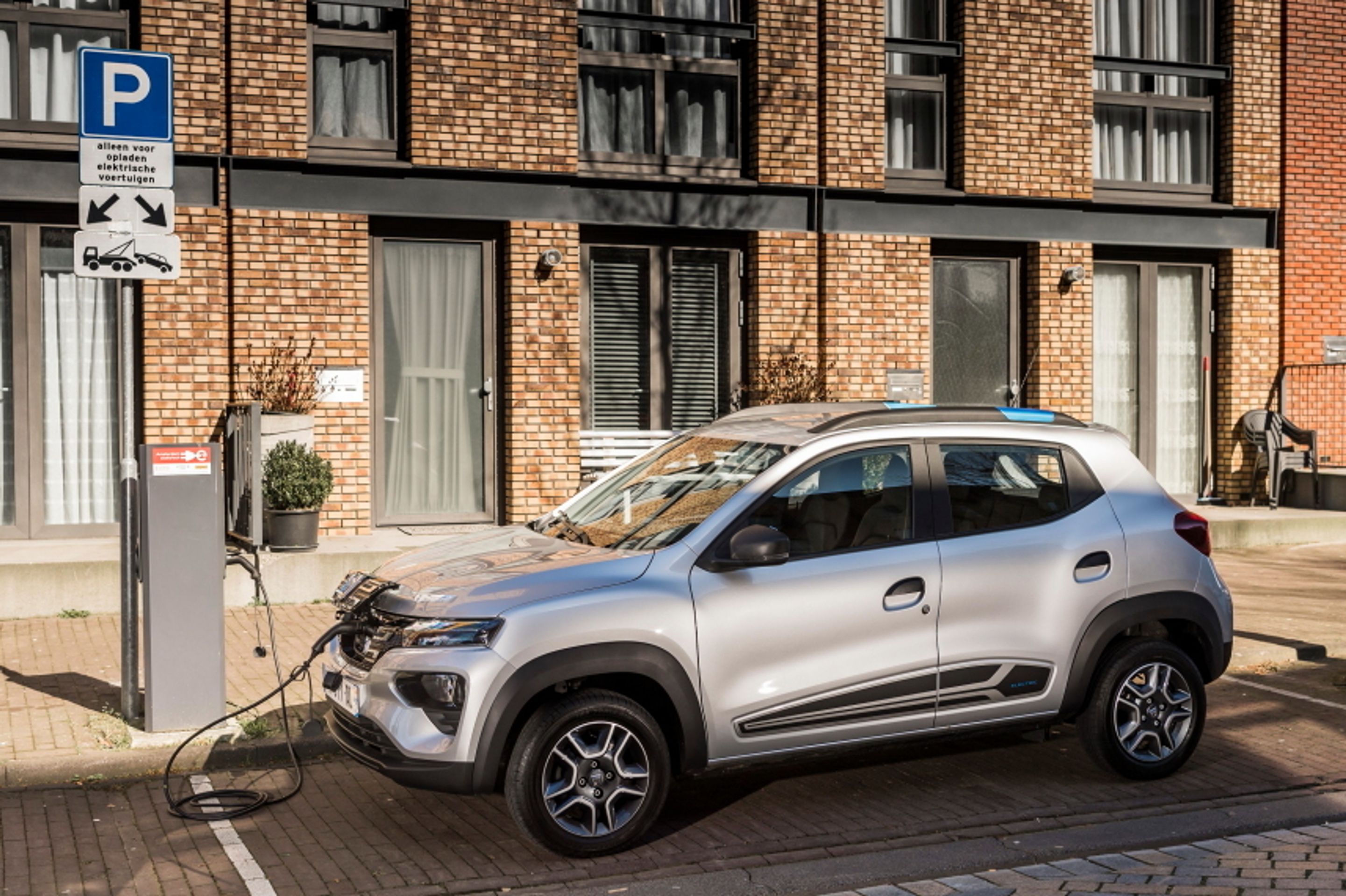 Dacia Spring - 23 - Fotogalerie: Dacia Spring má udělat rozruch mez elektromobily (9/23)