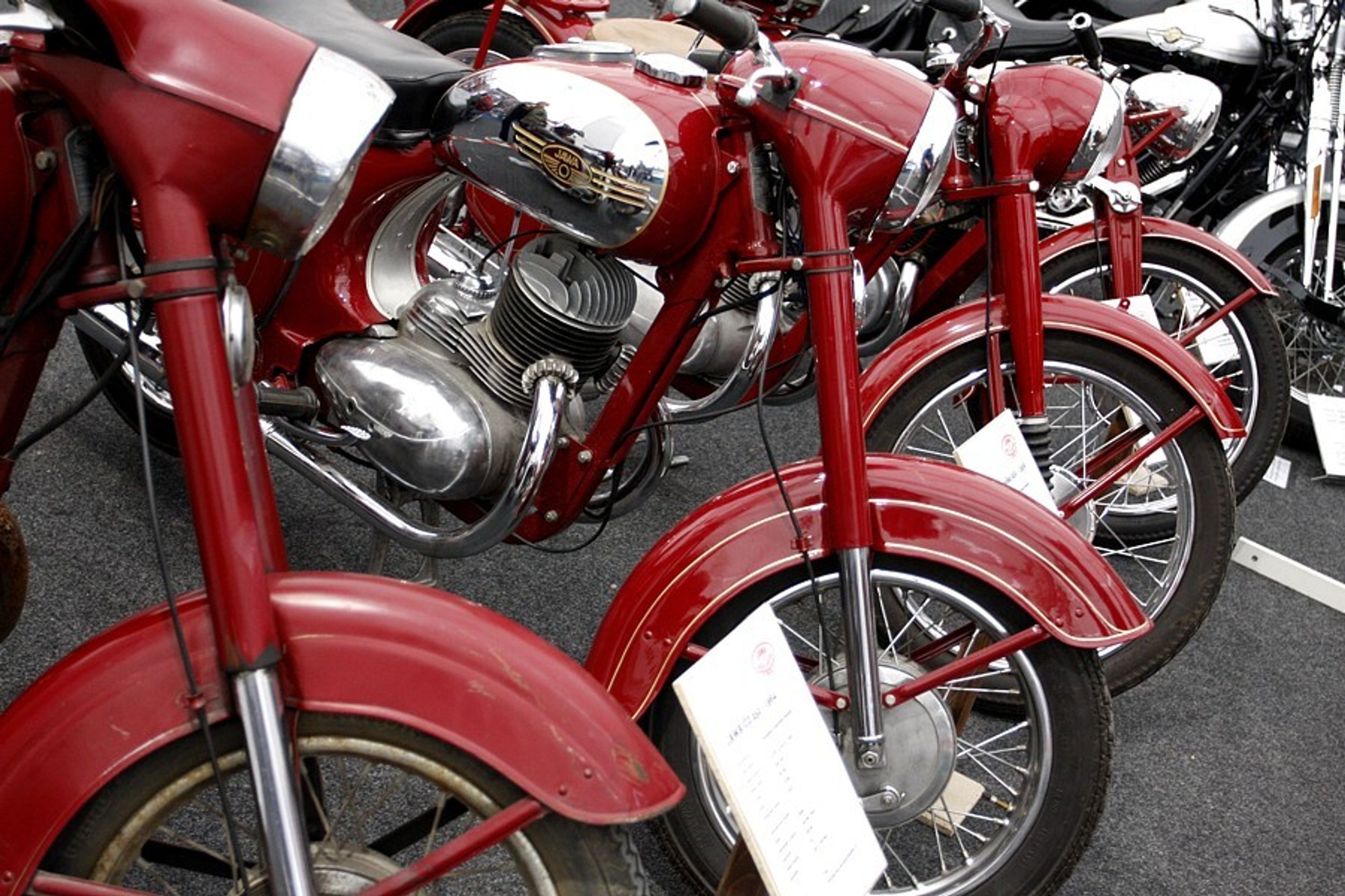 Výstava Motocykl - 21 - GALERIE Výstava Motocykl II (5/16)