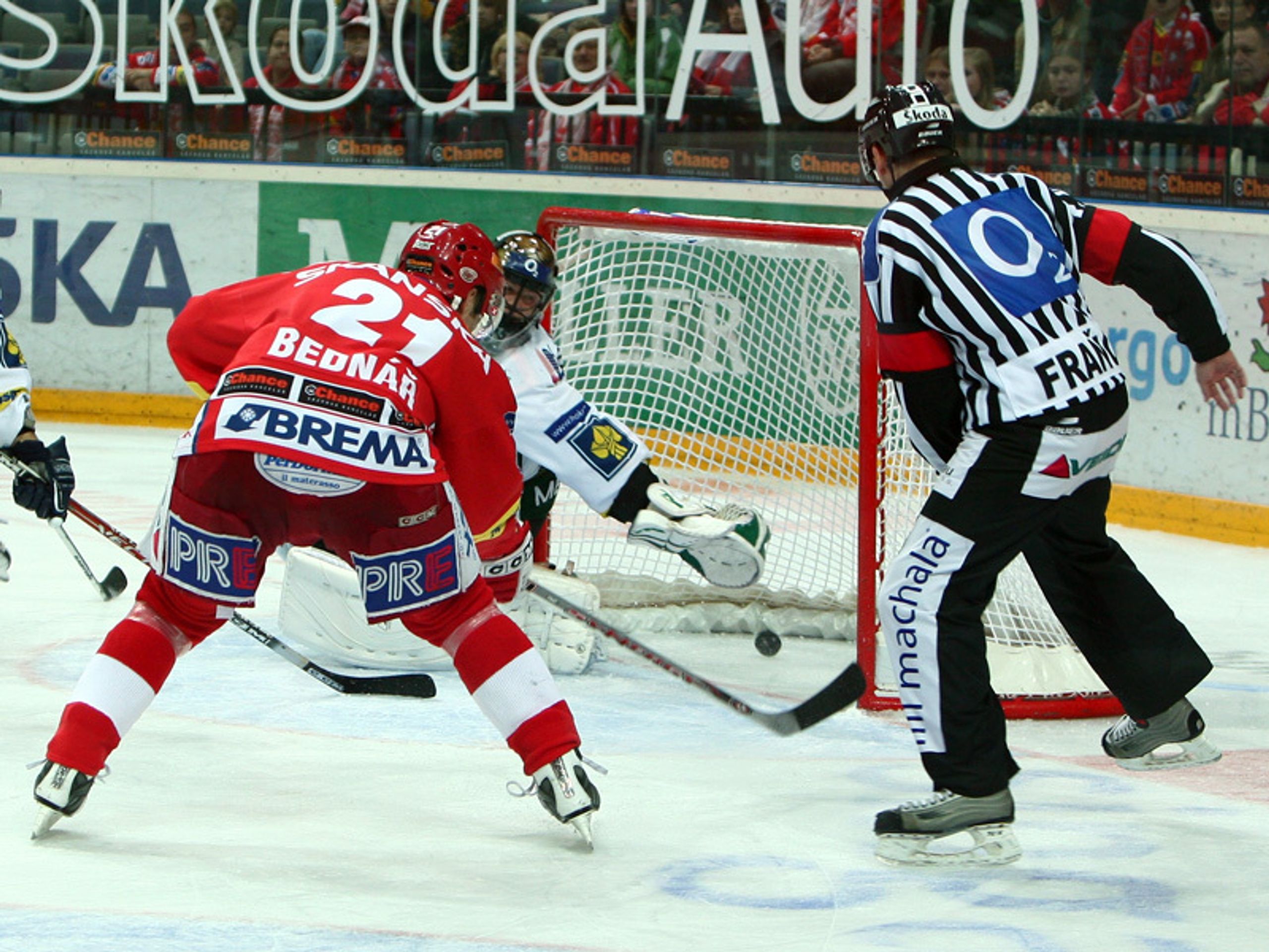 HC Slavia Praha - HC Energie Karlovy Vary - HC Slavia Praha - HC Energie Karlovy Vary, fotogalerie (2/5)