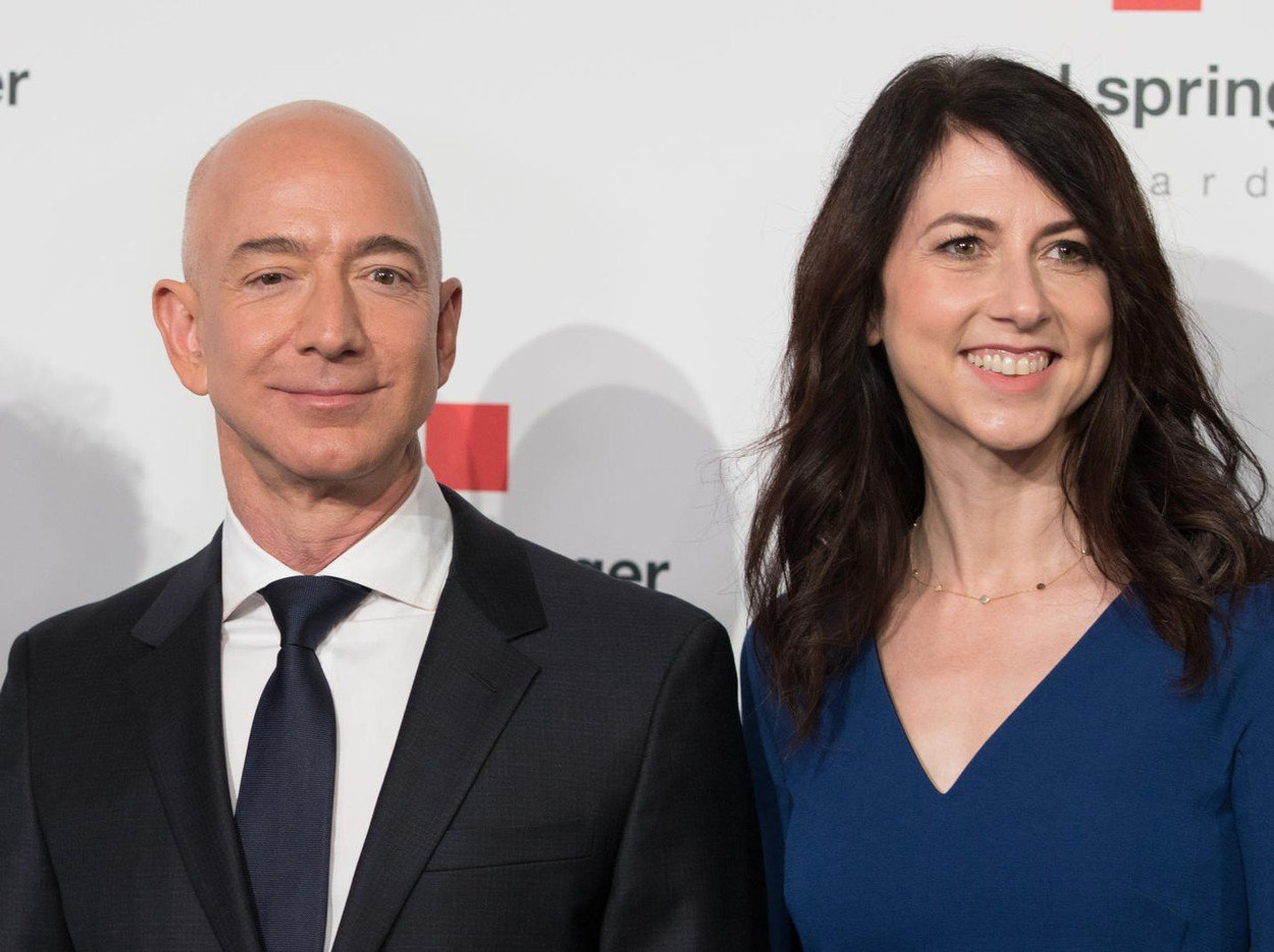 Jeff Bezos s manželkou MacKenzie - GALERIE: Jeff Bezos (1/4)