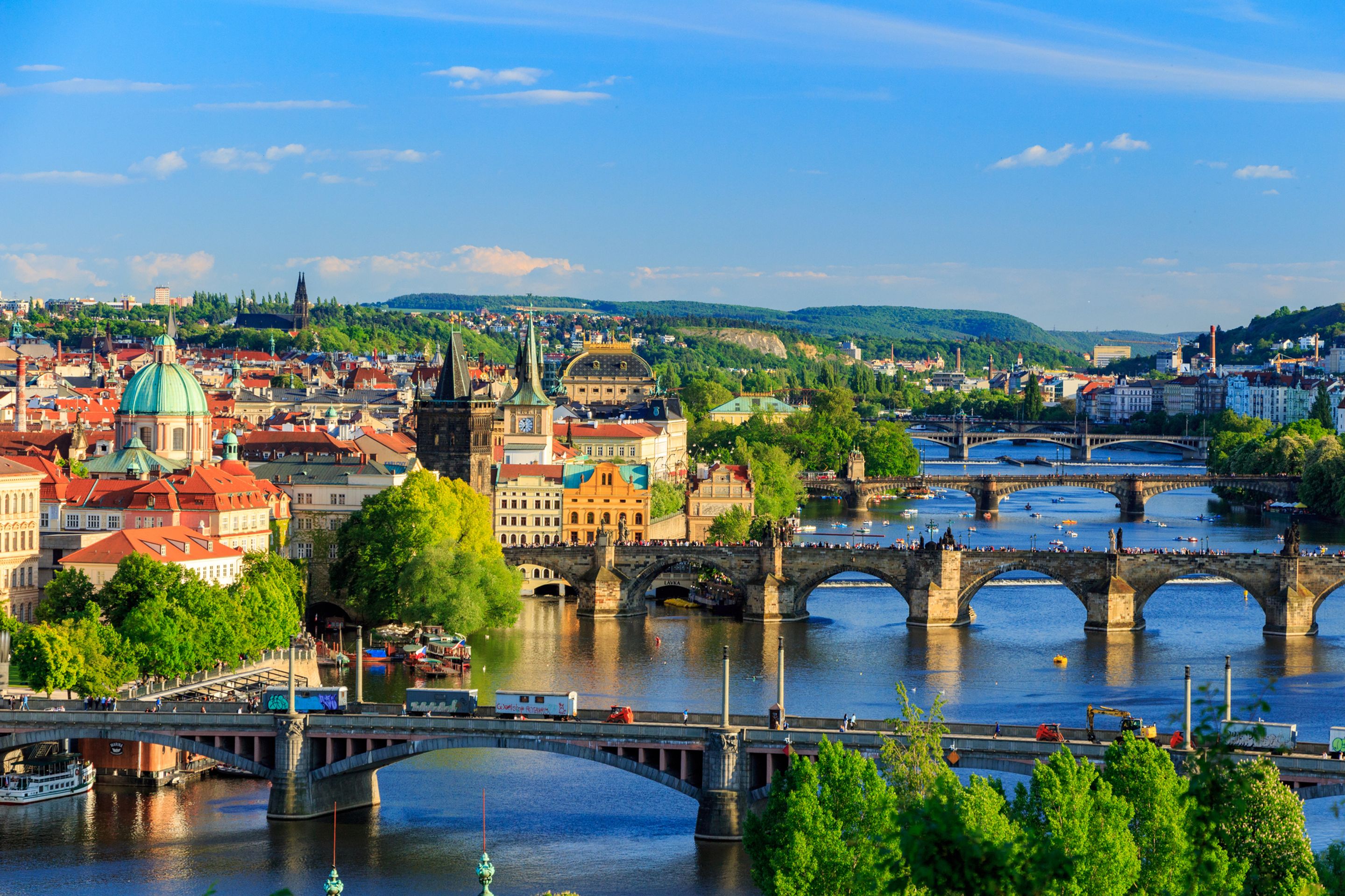 Praha panorama - Nejlepší evropské destinace pro rok 2023 (20/21)