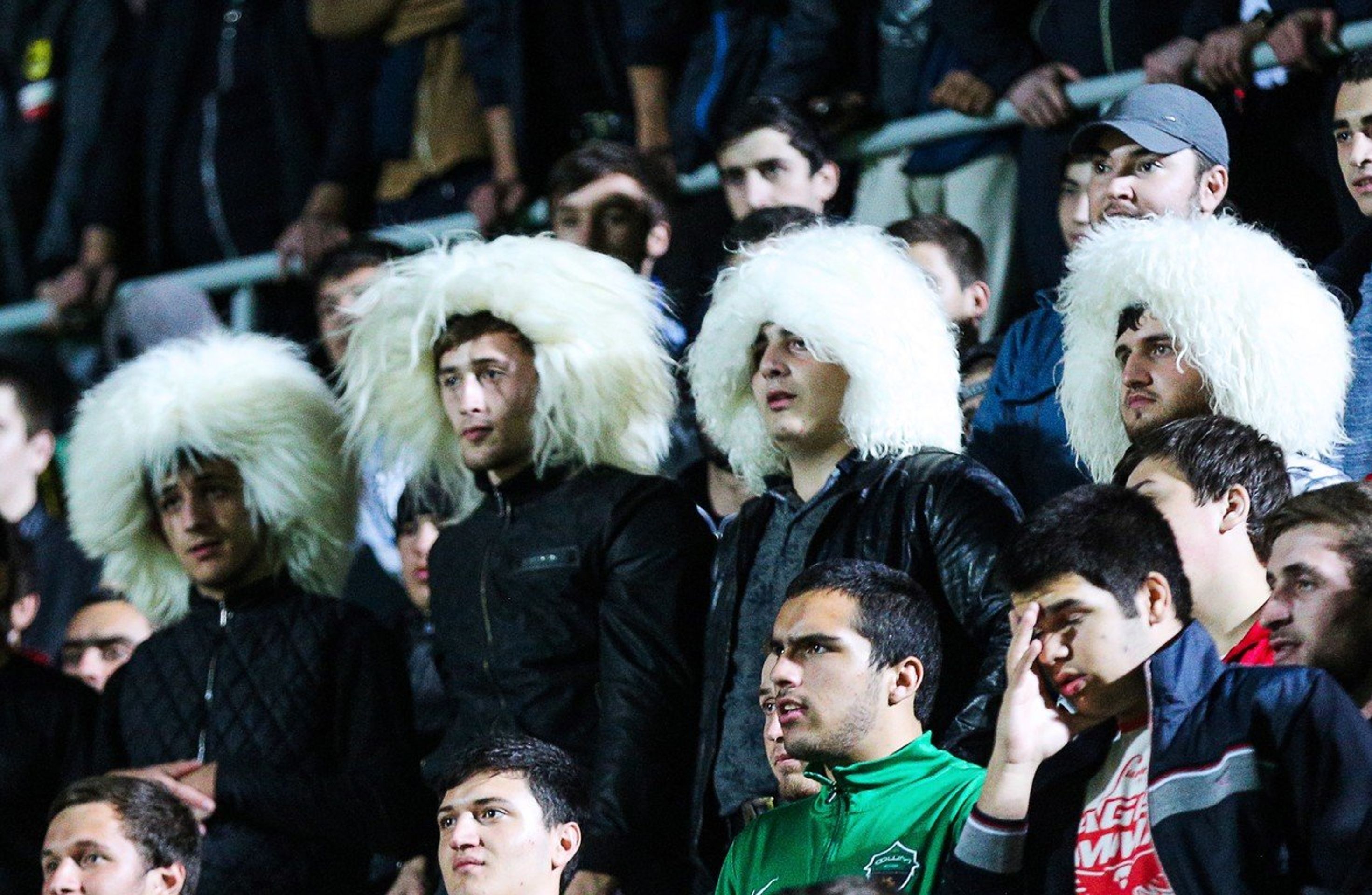 Oslavy v Dagestánu - GALERIE: Khabib se po výhře nad McGregorem vrátil domů (2/4)