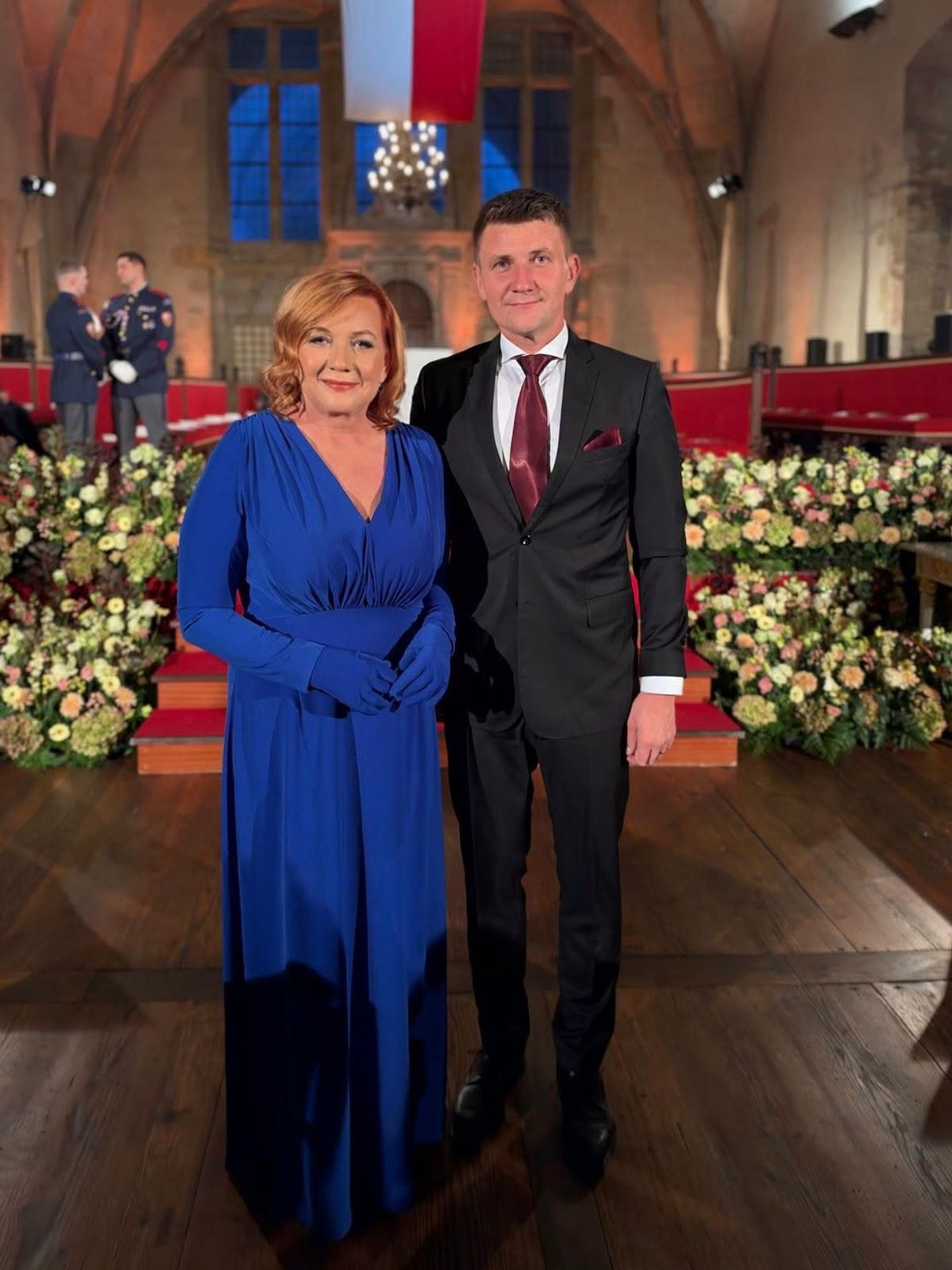 Alena Schillerová na Pražském hradě - Udělování státních vyznamenání 28. 10. 2026 (8/10)