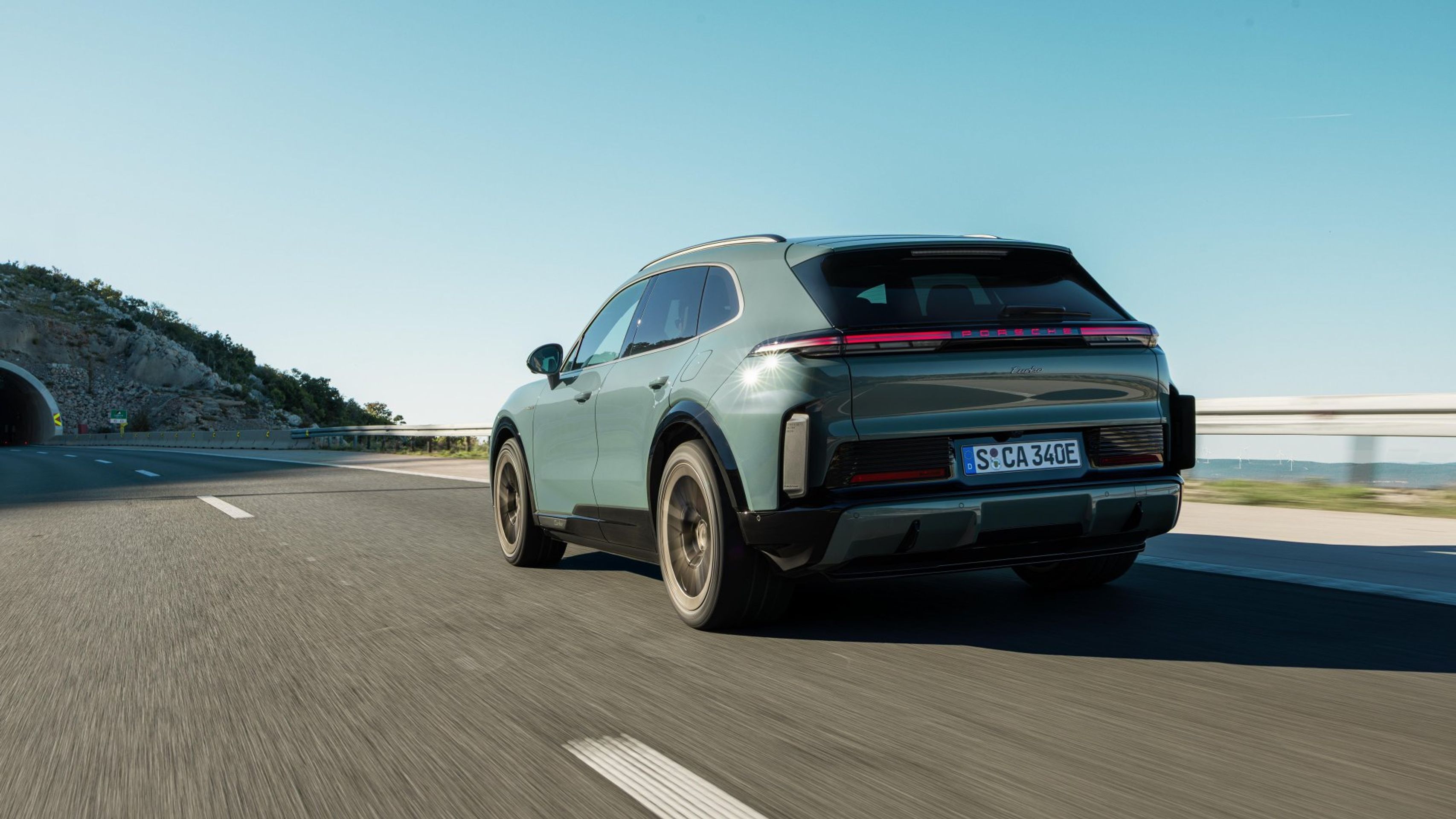 Porsche Cayenne Electric - Porsche Cayenne Electric (6/15)