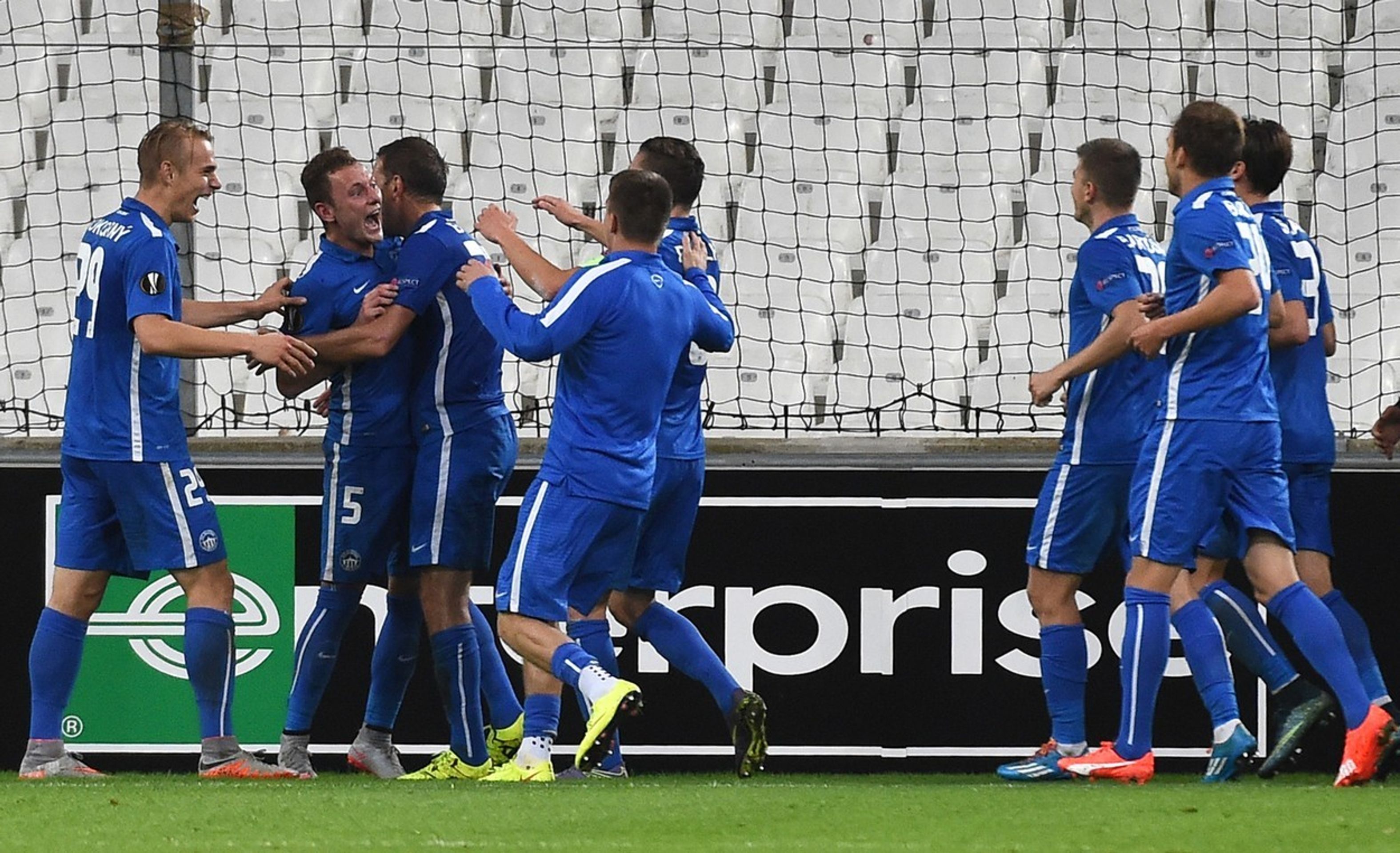 Liberec zaskočil fotbalovou Evropu: veze tři body z Marseille - 7 - GALERIE: Liberec veze tři body z Marseille (6/8)