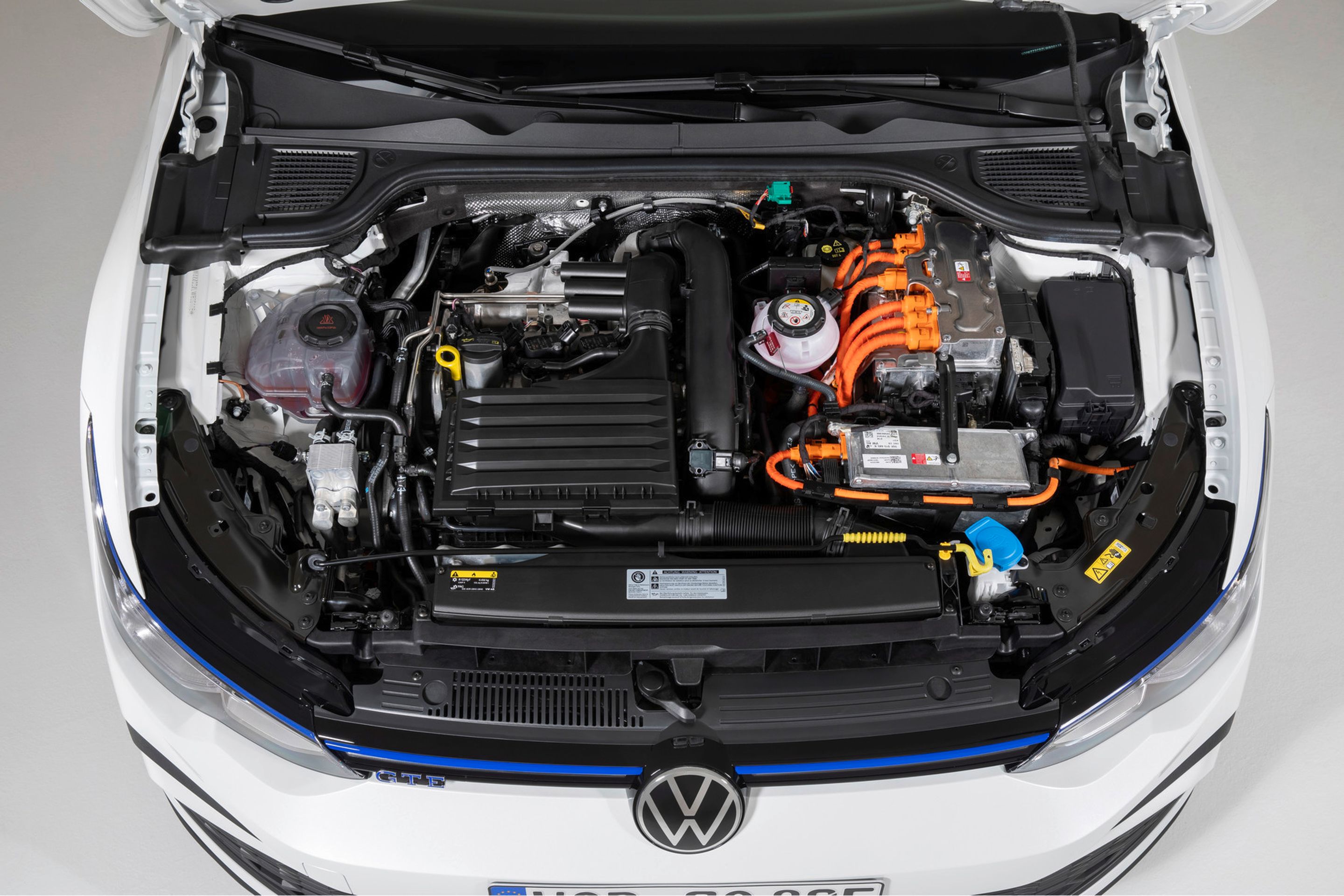 Nový VW Golf GTE - 13 - Fotogalerie: Nový VW Golf GTE (10/10)