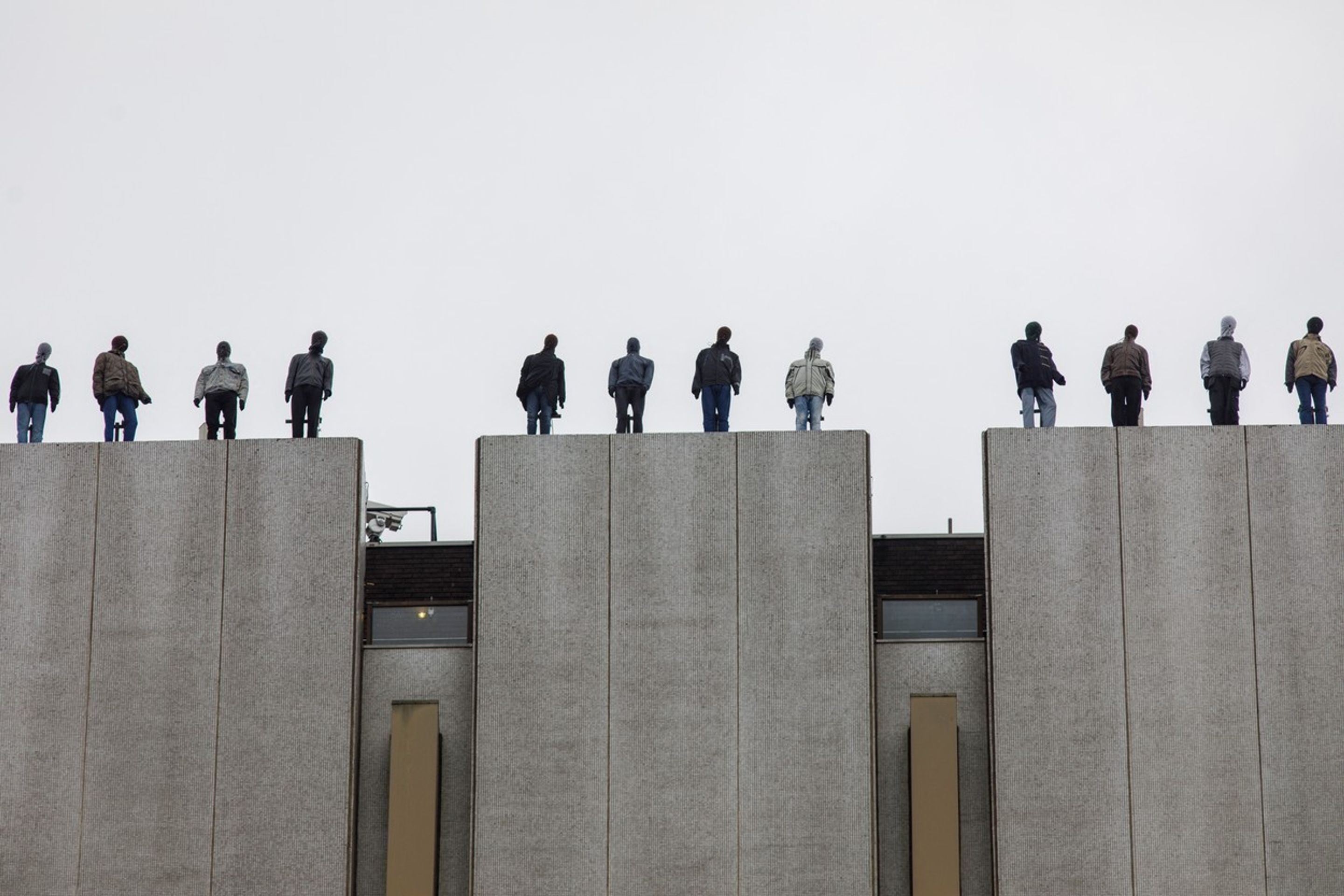 Mark Jenkins socha - Instalace soch Marka Jenkinse (2/5)