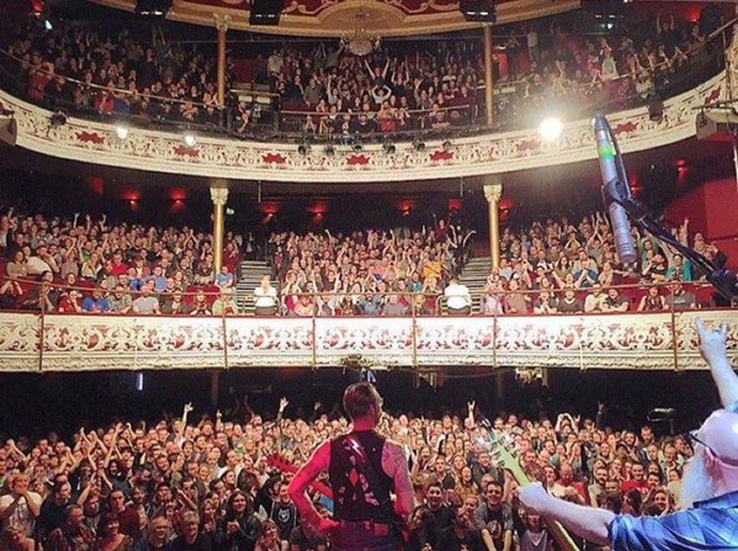 Teroristický útok na koncertní sál Bataclan - přes 100 mrtvých - 7 - GALERIE: Tady útočili teroristé (6/7)