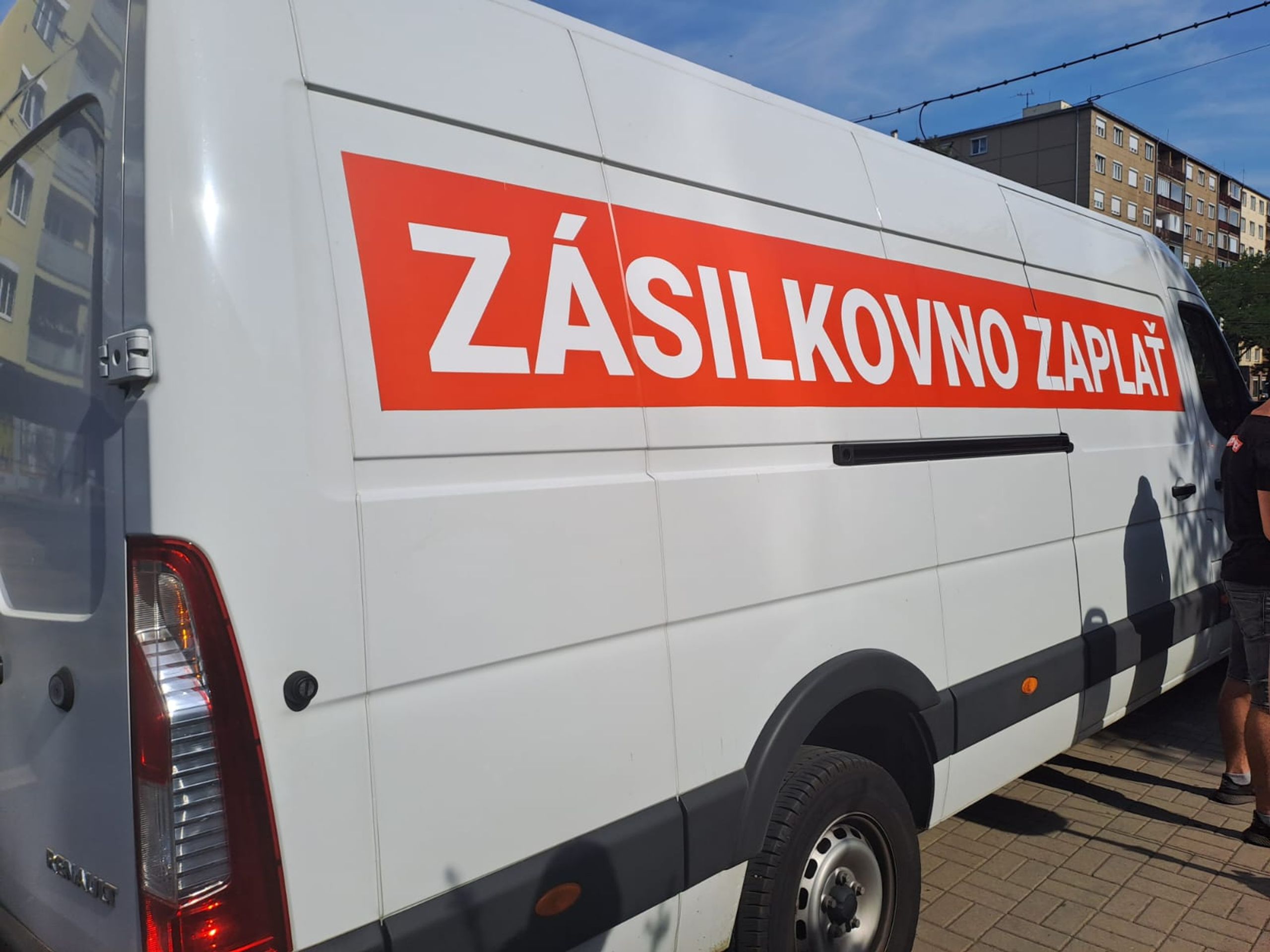 Zásilkovna protest (1) - Protest před sídlem Zásilkovny (5/5)