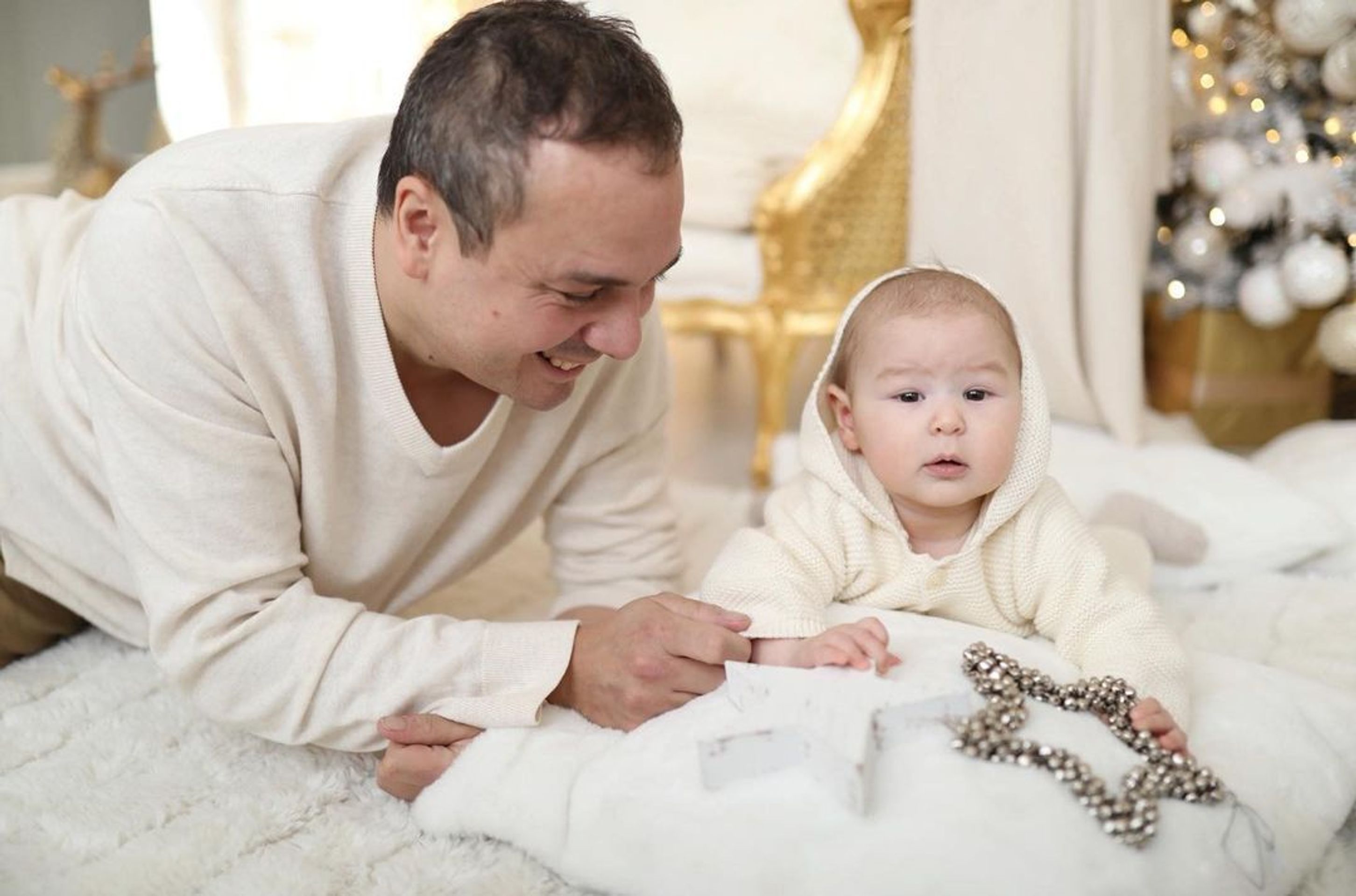 Dcera Moniky Bagárové oslavila první narozeniny - 14 - GALERIE: Oslava narozenin dcery Bagárové (7/10)