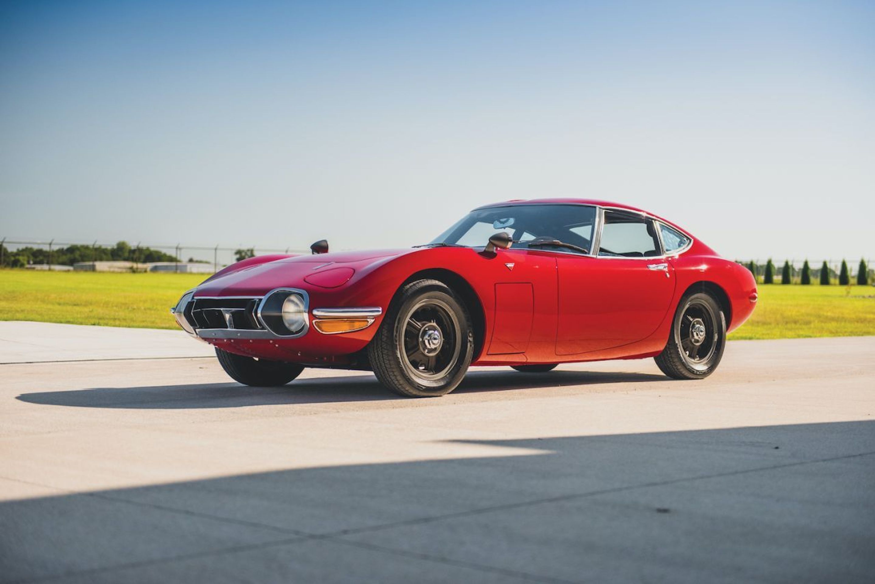 Toyota 2000GT z roku 1967 - 18 - Fotogalerie: Nádherné sportovní kupé Toyota 2000GT z roku 1967 (4/17)