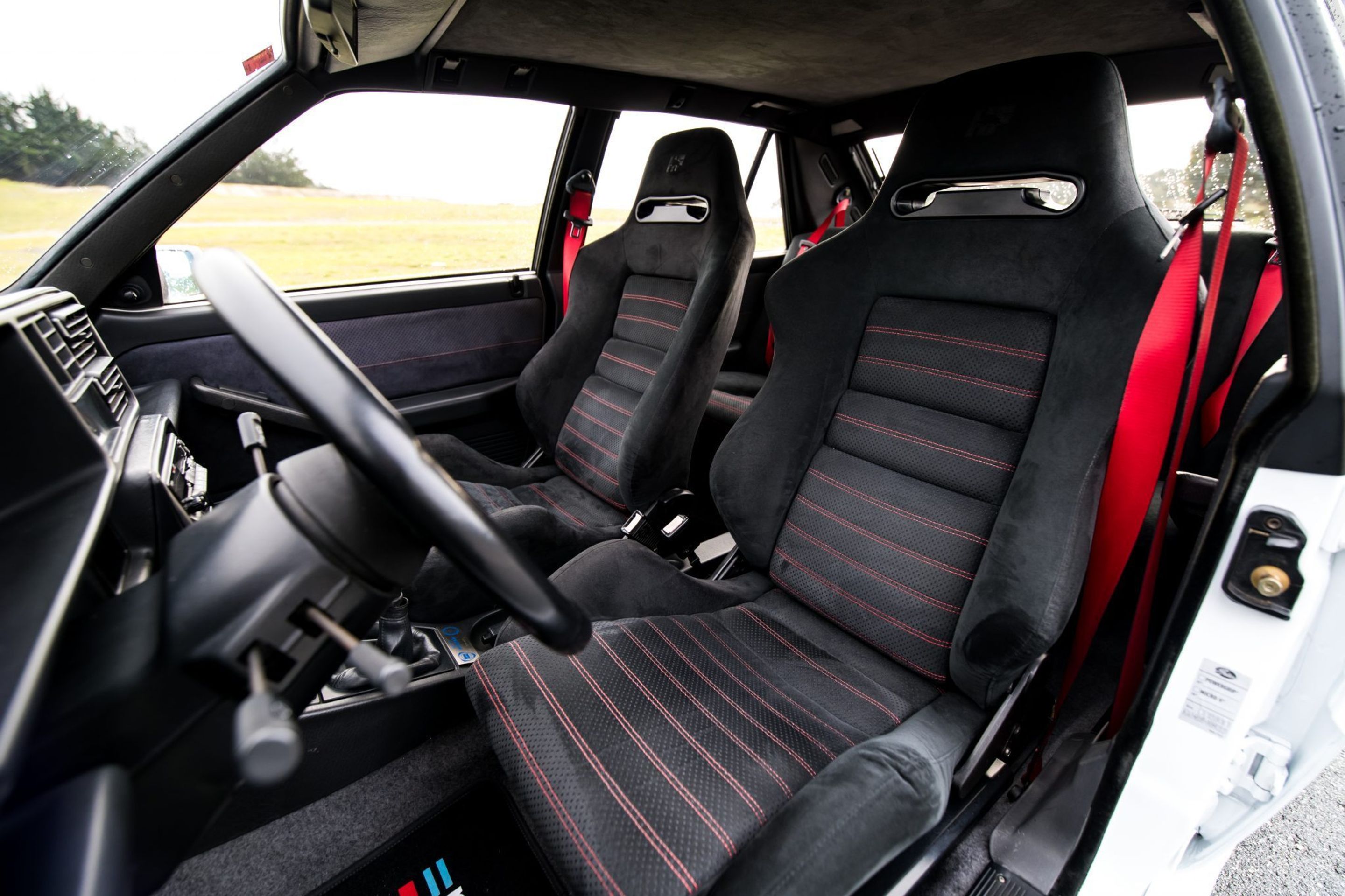 Lancia Delta Integrale Martini 5 Evoluzione - 34 - Fotogalerie: Skoro třicet let stará, ale pořád krásná Lancia Delta (12/20)