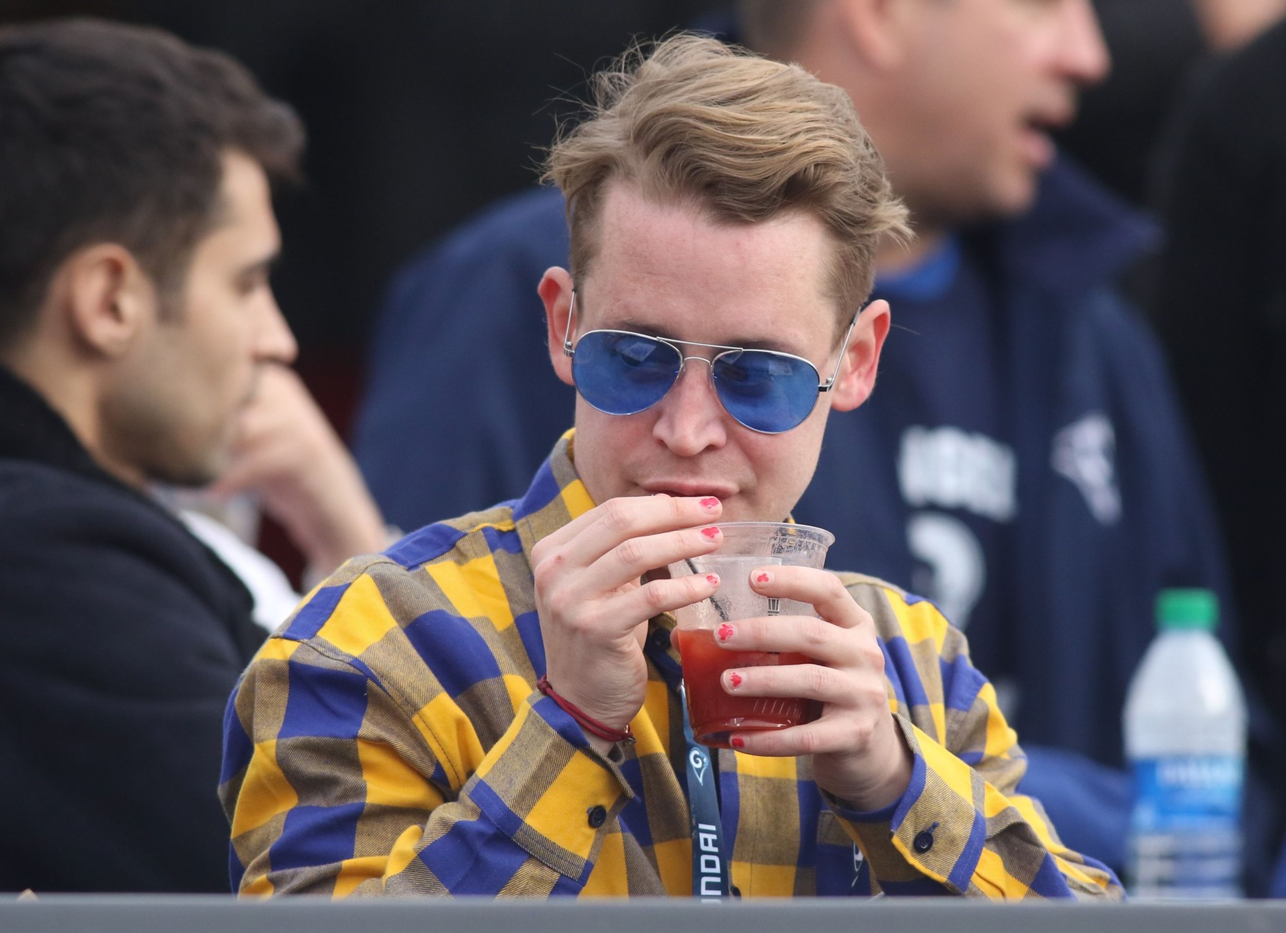 Macaulay Culkin  - Macaulay Culkin (4/7)
