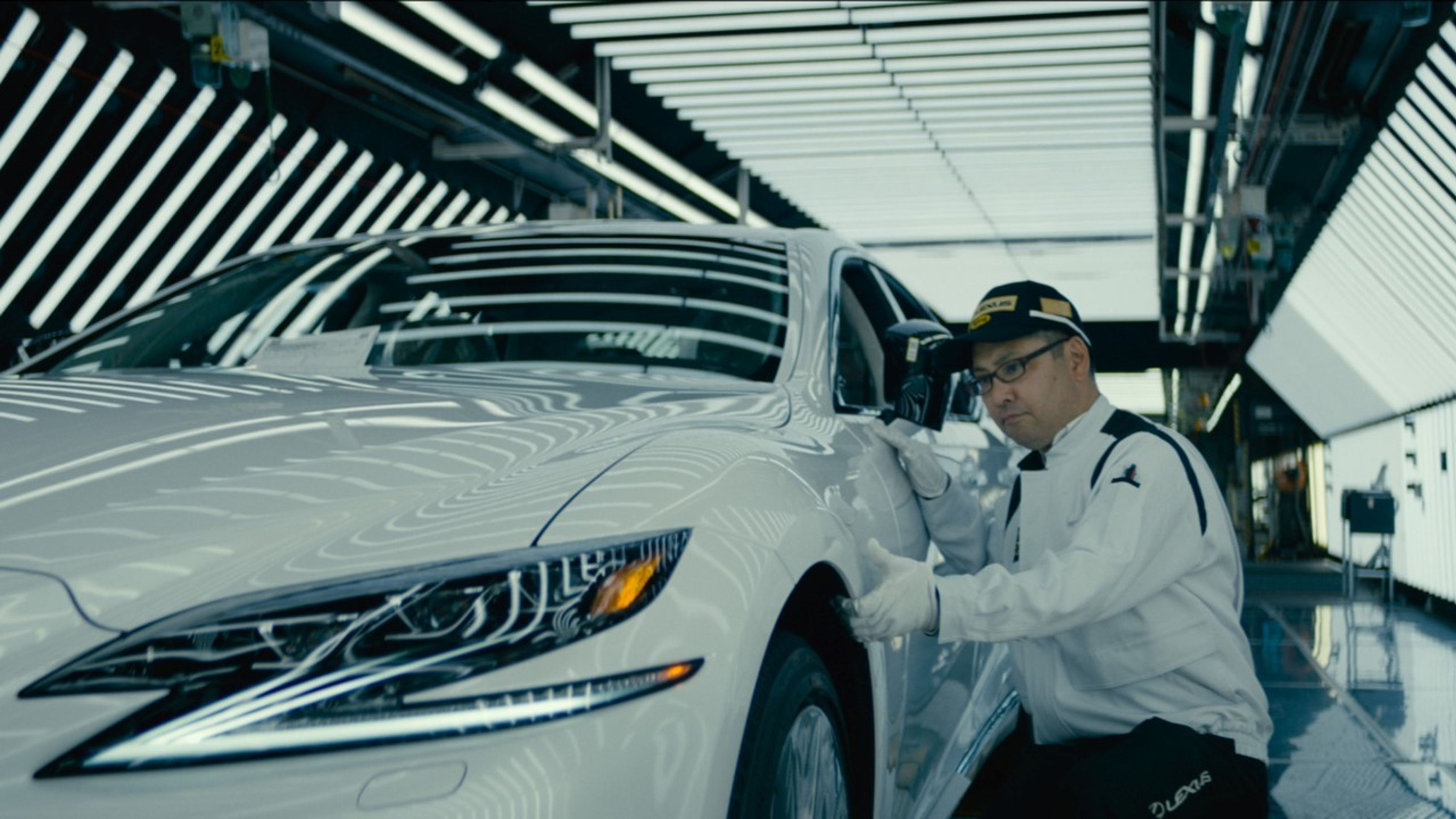 Mistři Takumi při kontrole vozů Lexus - 30 - Fotogalerie: Mistři Takumi v akci (4/15)