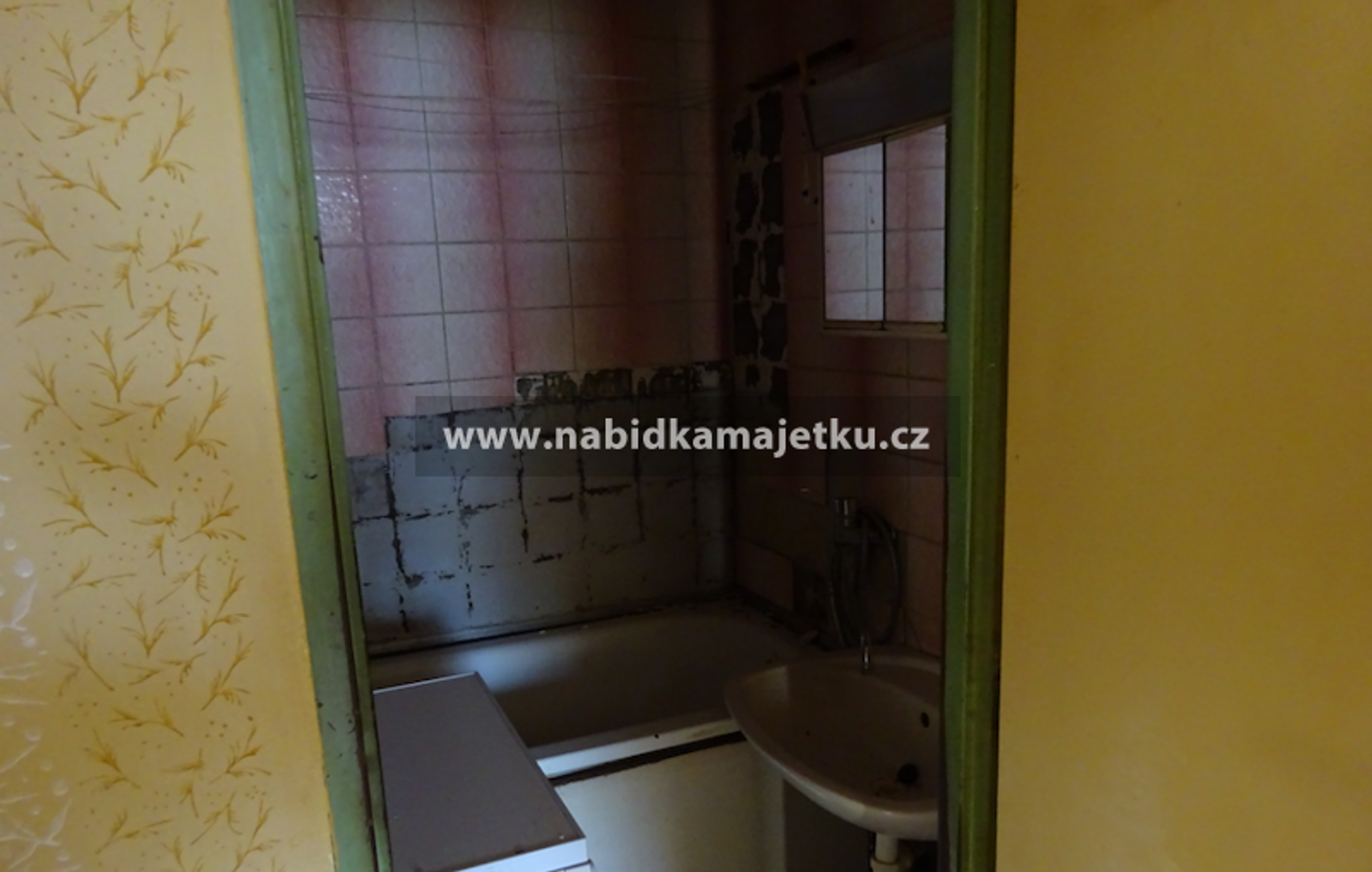 Prodej pozemku Byt, Karlovy Vary (1) - Nabídka majetku státu (73/115)