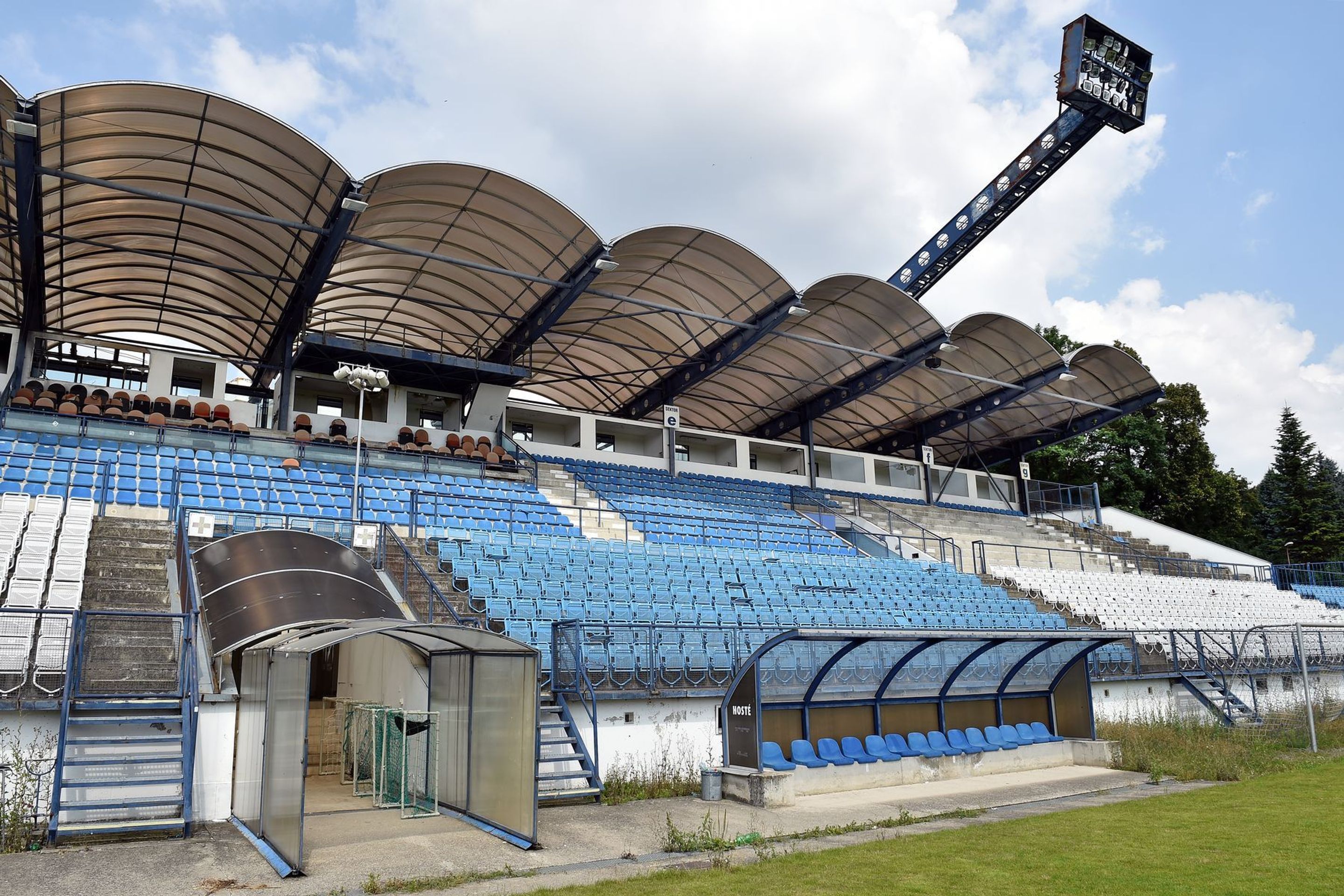 Fotbalový stadion Drnovice - 10 - GALERIE: Fotbalový stadion Drnovice (8/27)