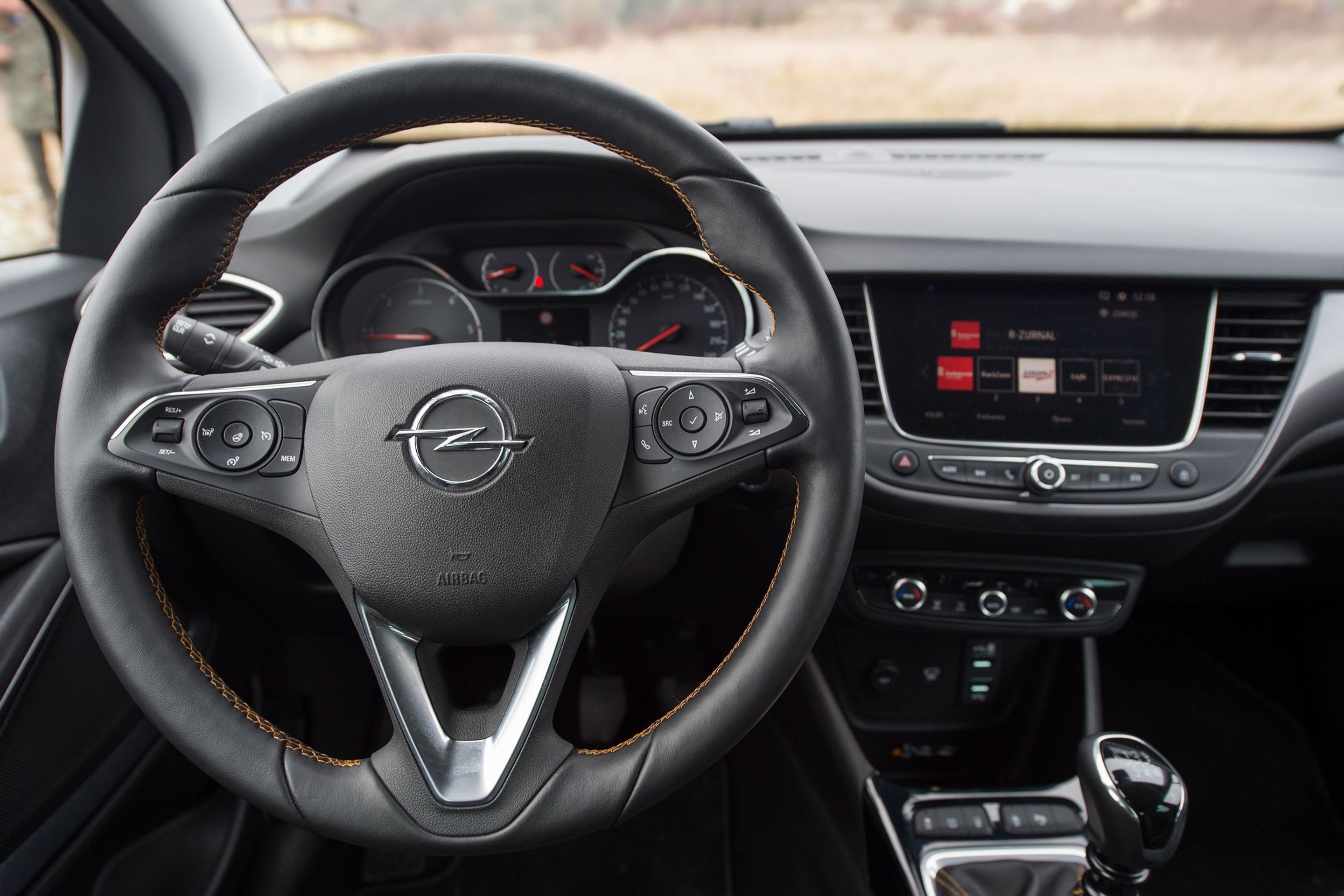 Opel Crossland X - 5 - GALERIE: Opel Crossland X (9/13)