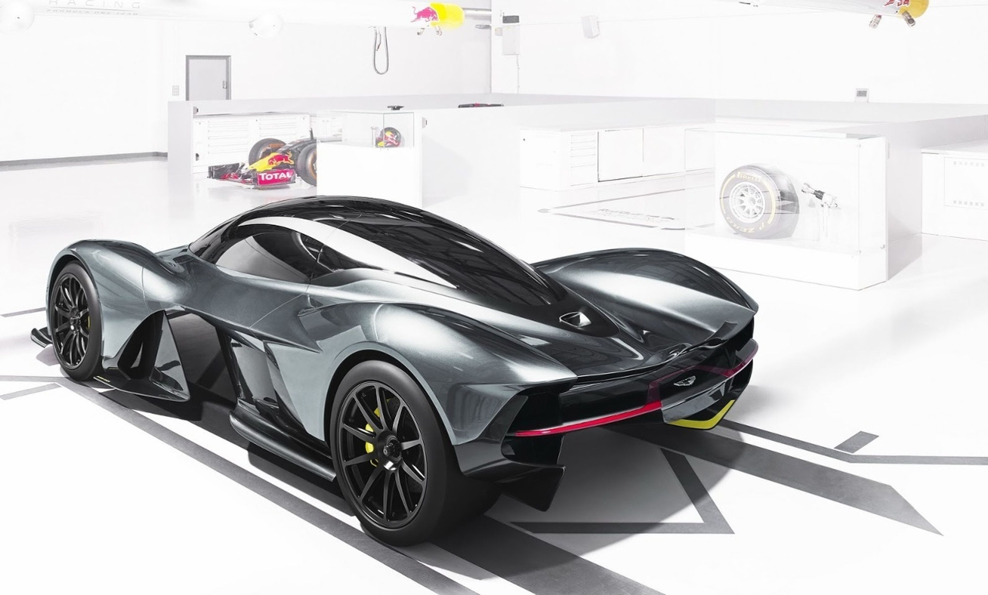aston - 6 - GALERIE: Aston Martin Valkyrie (3/4)