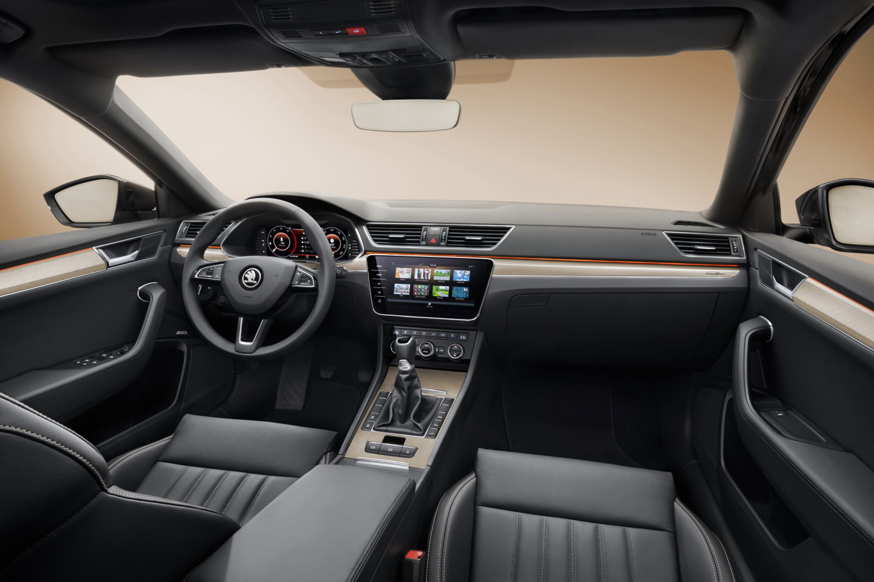 Modernizovaná Škoda Superb - 20 - Fotogalerie: Modernizovaná Škoda Superb (9/25)