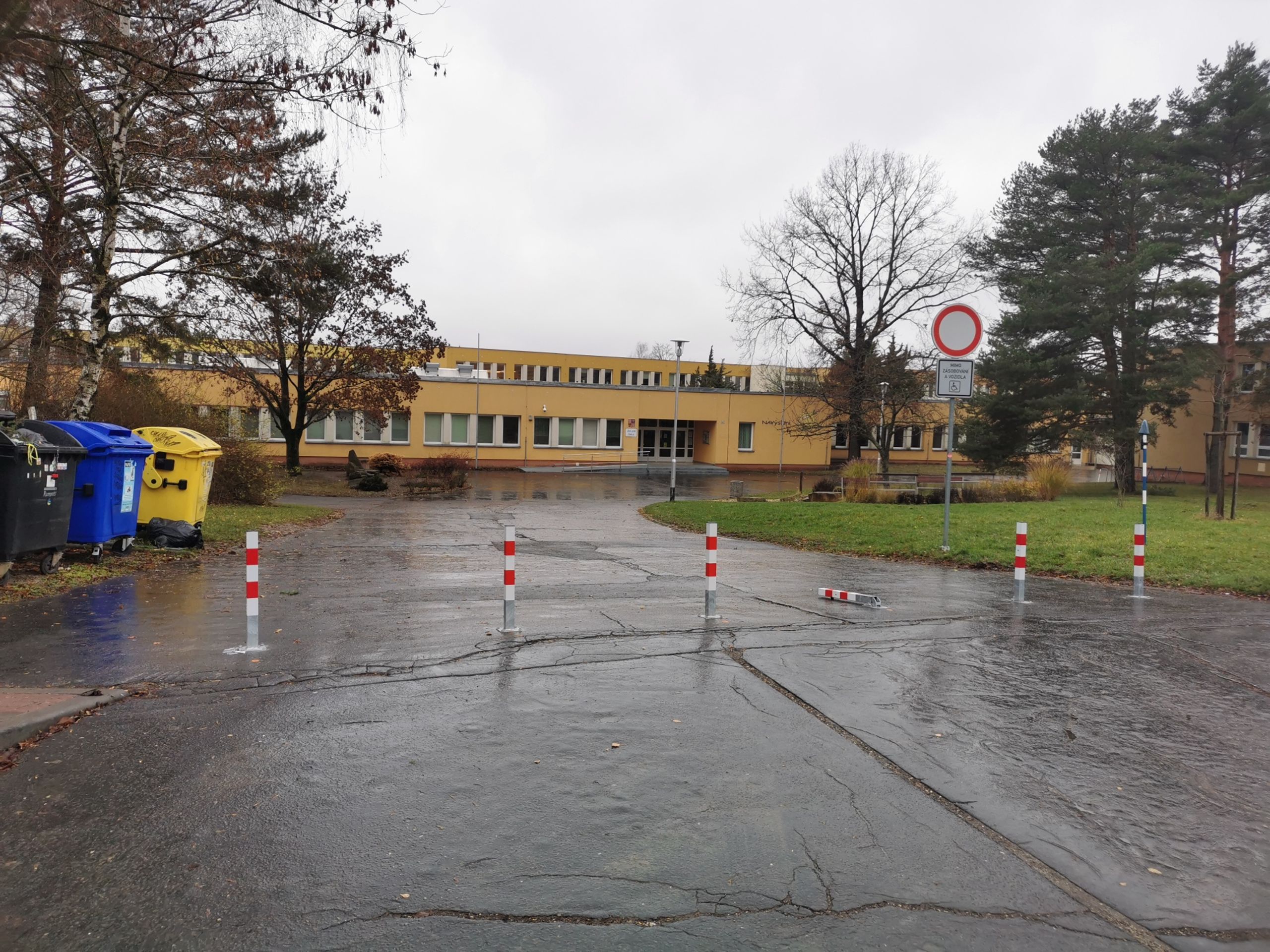 Základní škola a Praktická škola Čtverka, Uherský Brod - Areál škol v Uherském Brodě (1/10)