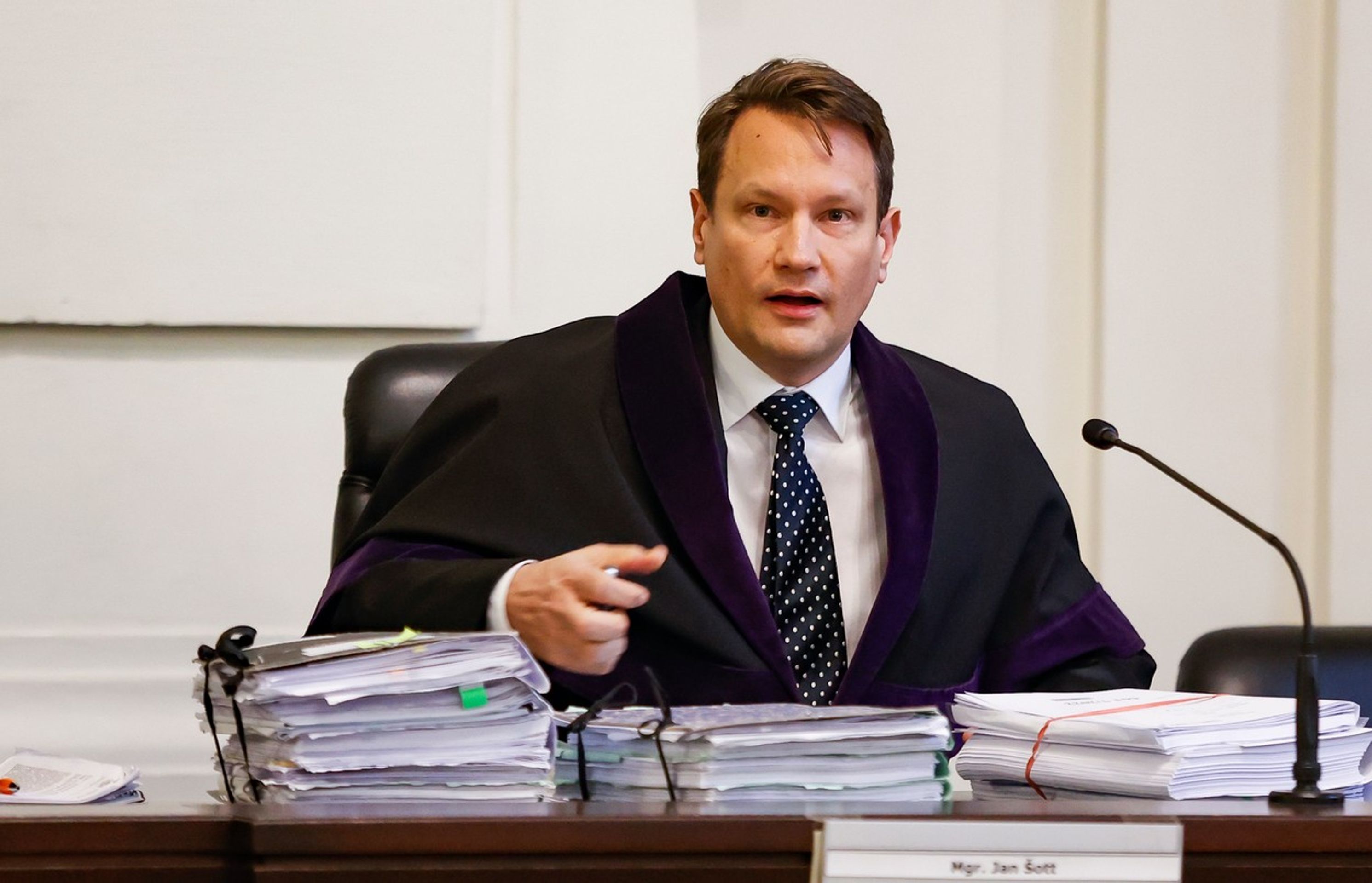 Jan Šott soudce - Soud s Andrejem Babišem (1/11)
