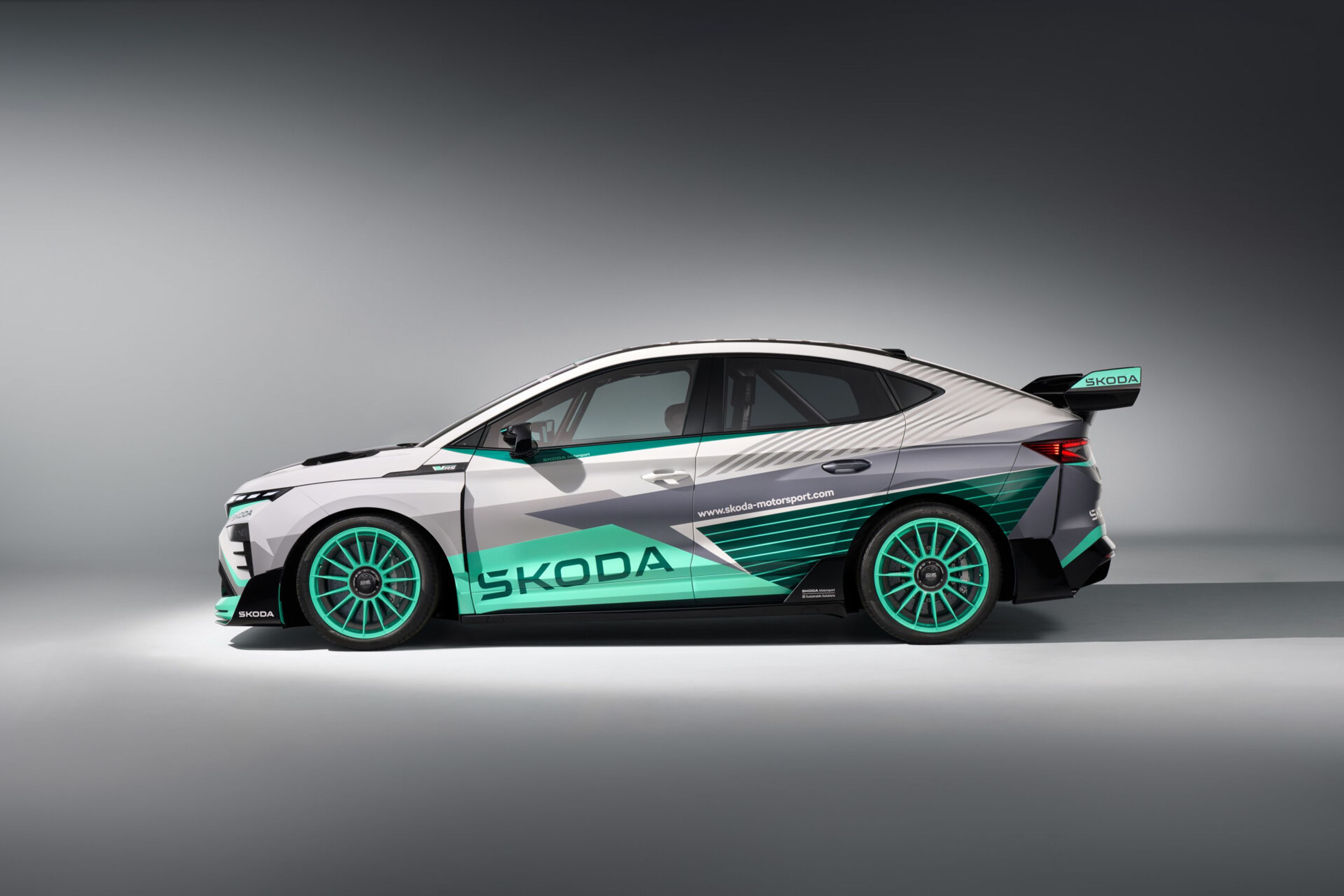 Koncept Škoda Enyaq RS Race - Koncept Škoda Enyaq RS Race (3/27)