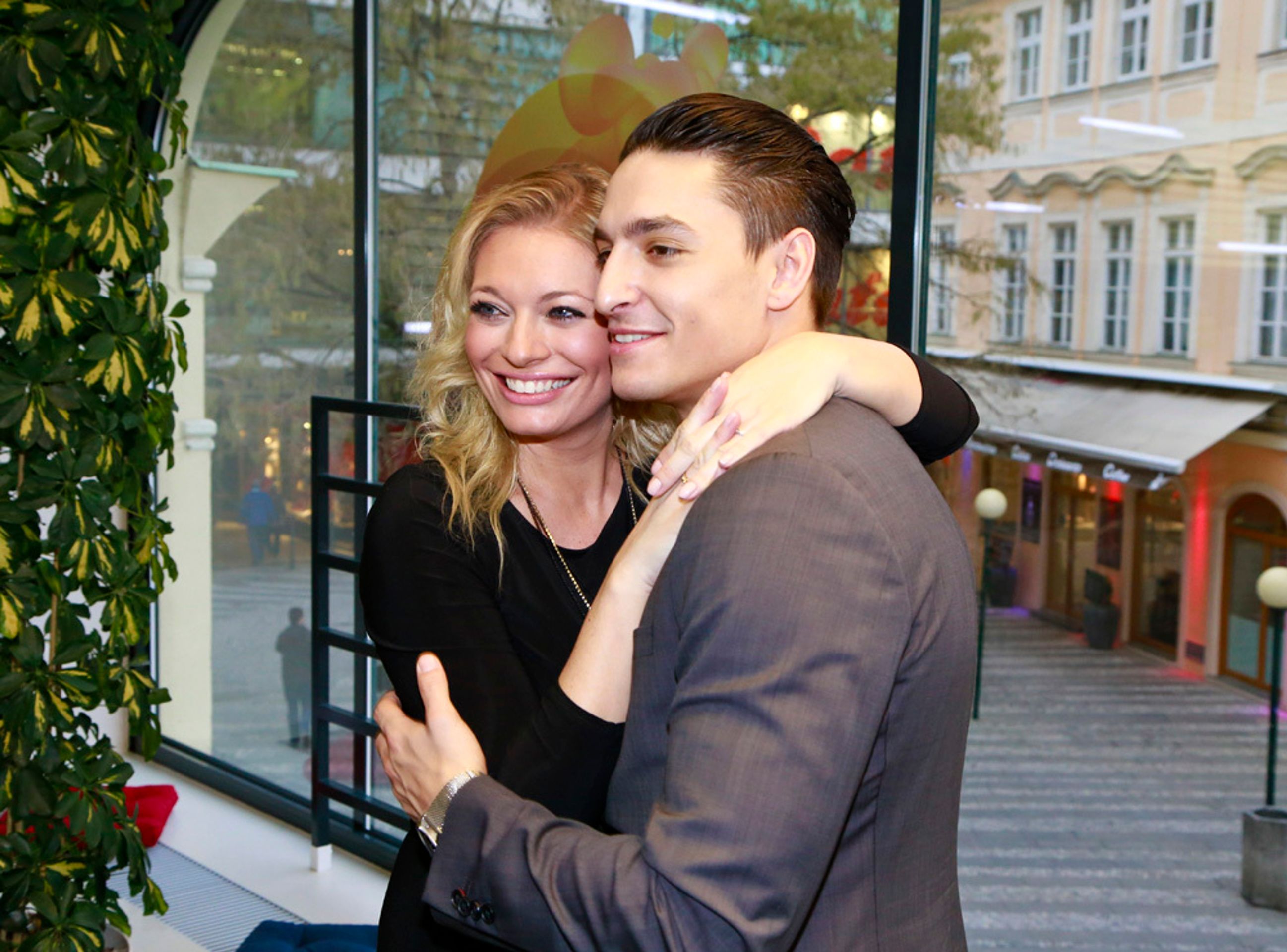 Lucie Borhyová, Michal Hrdlička - 3 - GALERIE: Lucie Borhyová a Michal Hrdlička (9/17)