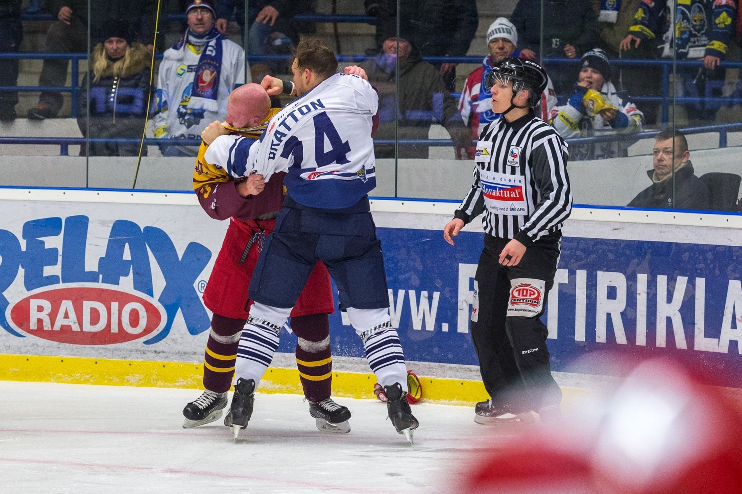 Gratton vs. Bilčík - 8 - GALERIE: Bitka Josh Gratton vs. Vlastimil Bilčík (8/14)