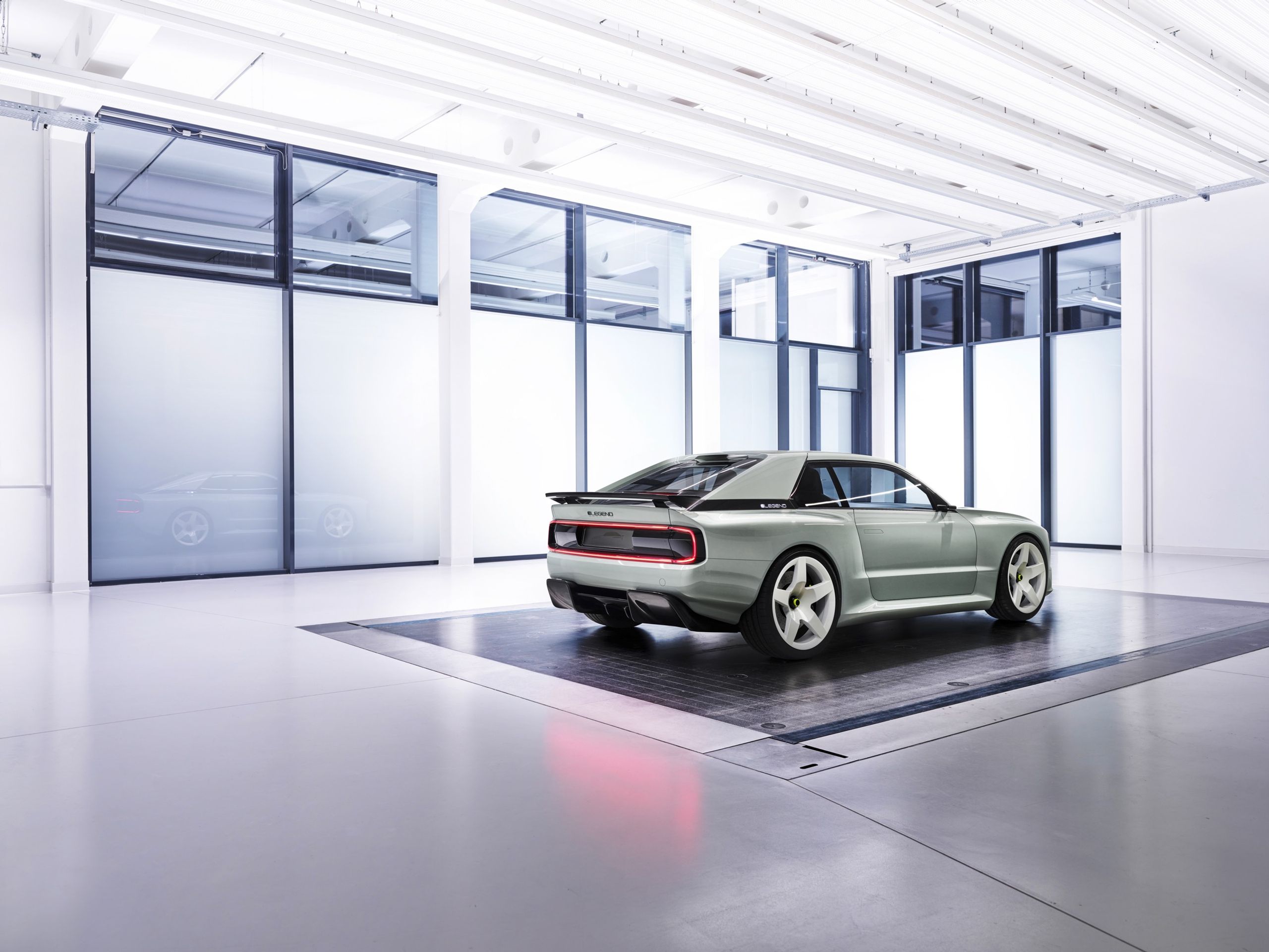 Elektromobil EL1 odkazuje na Audi Sport Quattro S1S - Elektrický model EL1 inspirovaný rallye legendou z osmdesátých let Audi Sport Quattro (3/11)